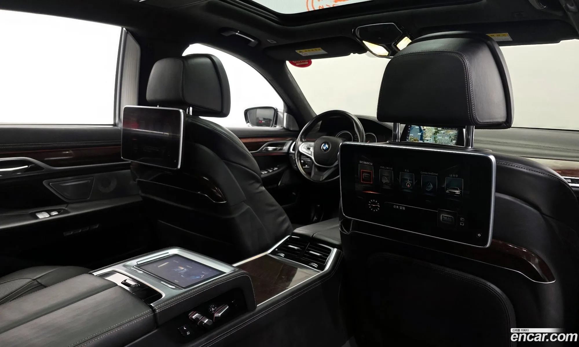 BMW 7 Series 2015 — 14