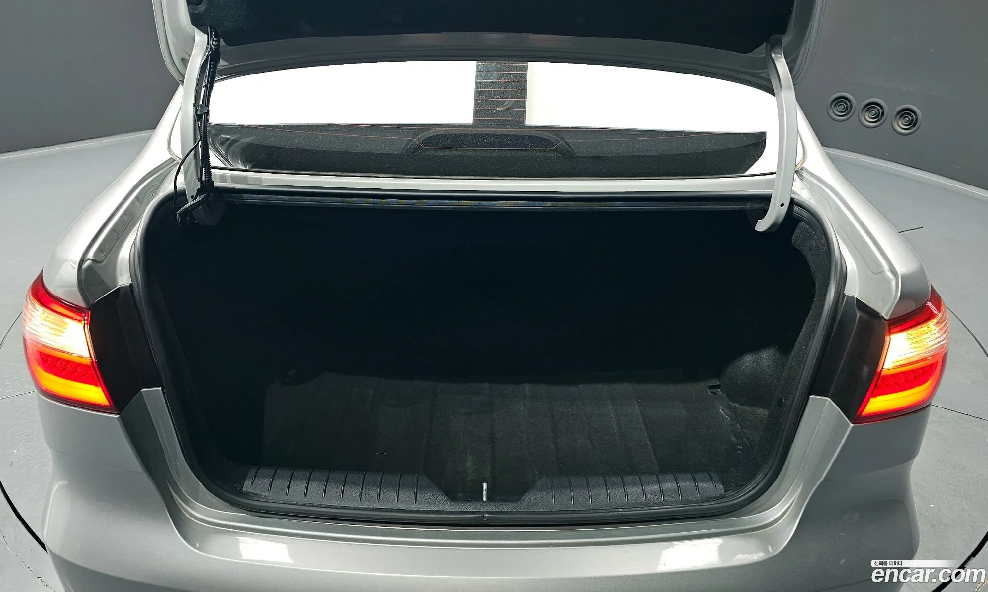 Kia Pride 2016 KNADN413BGS003693 — 28