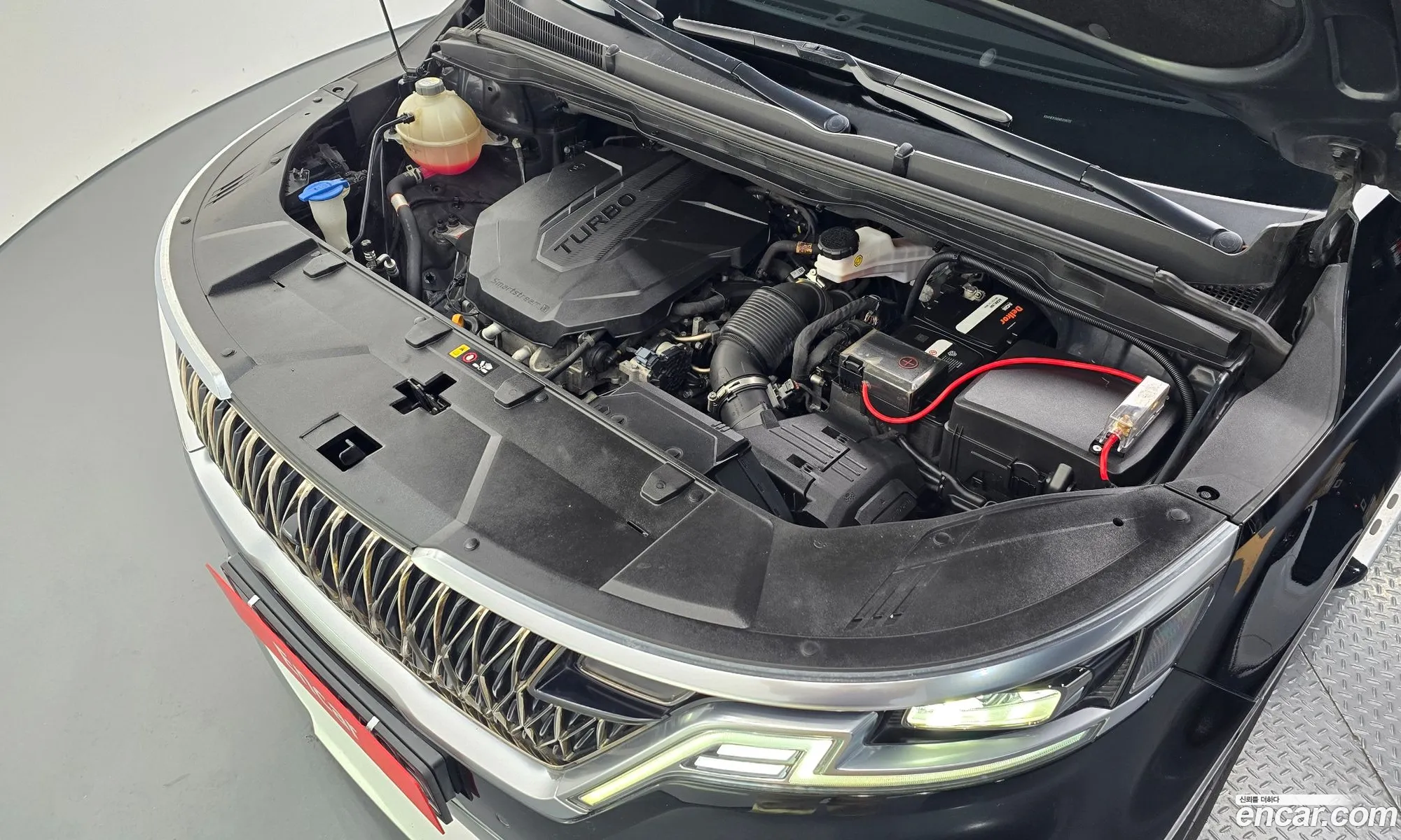Kia Carnival 2021 KNANE81BBMS096111 — 10