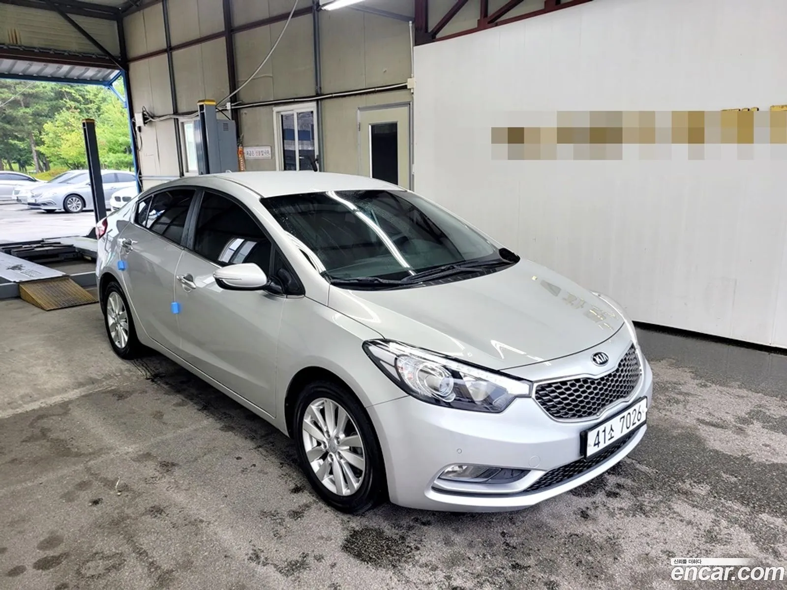 Kia K3 2013 — 3