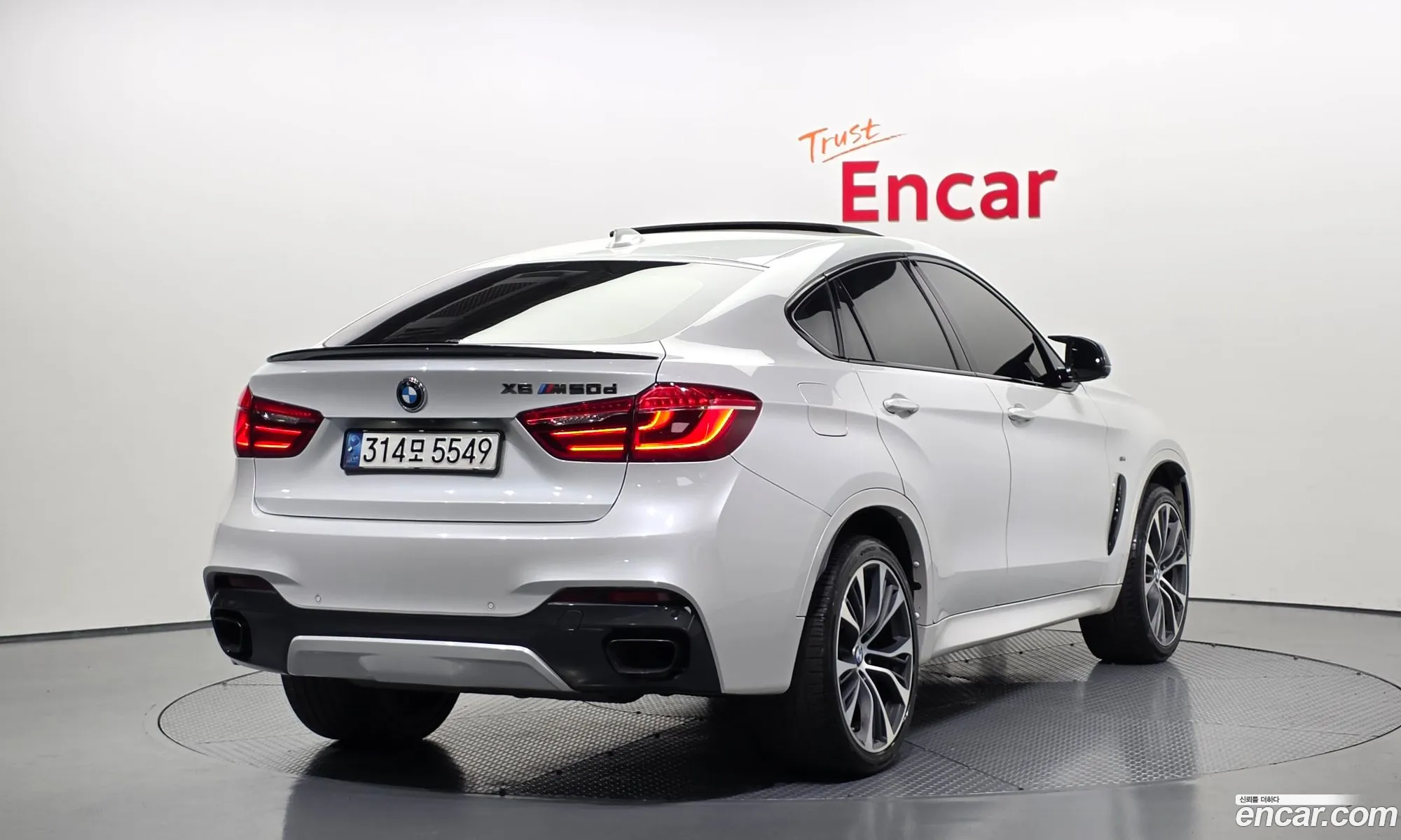 BMW X6 2018 WBAKV6102J0W37692 — 13