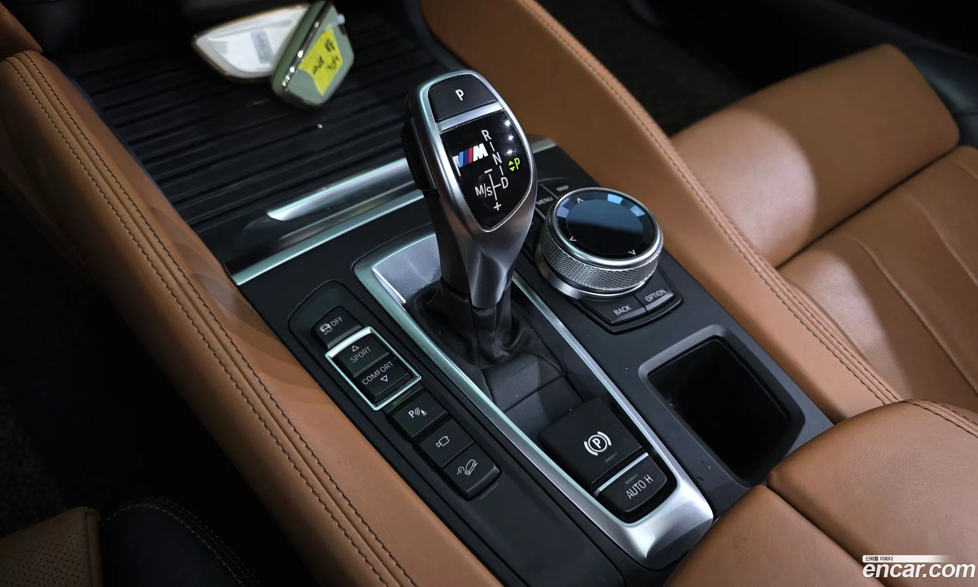 BMW X6 2018 WBAKV6102J0W37692 — 19