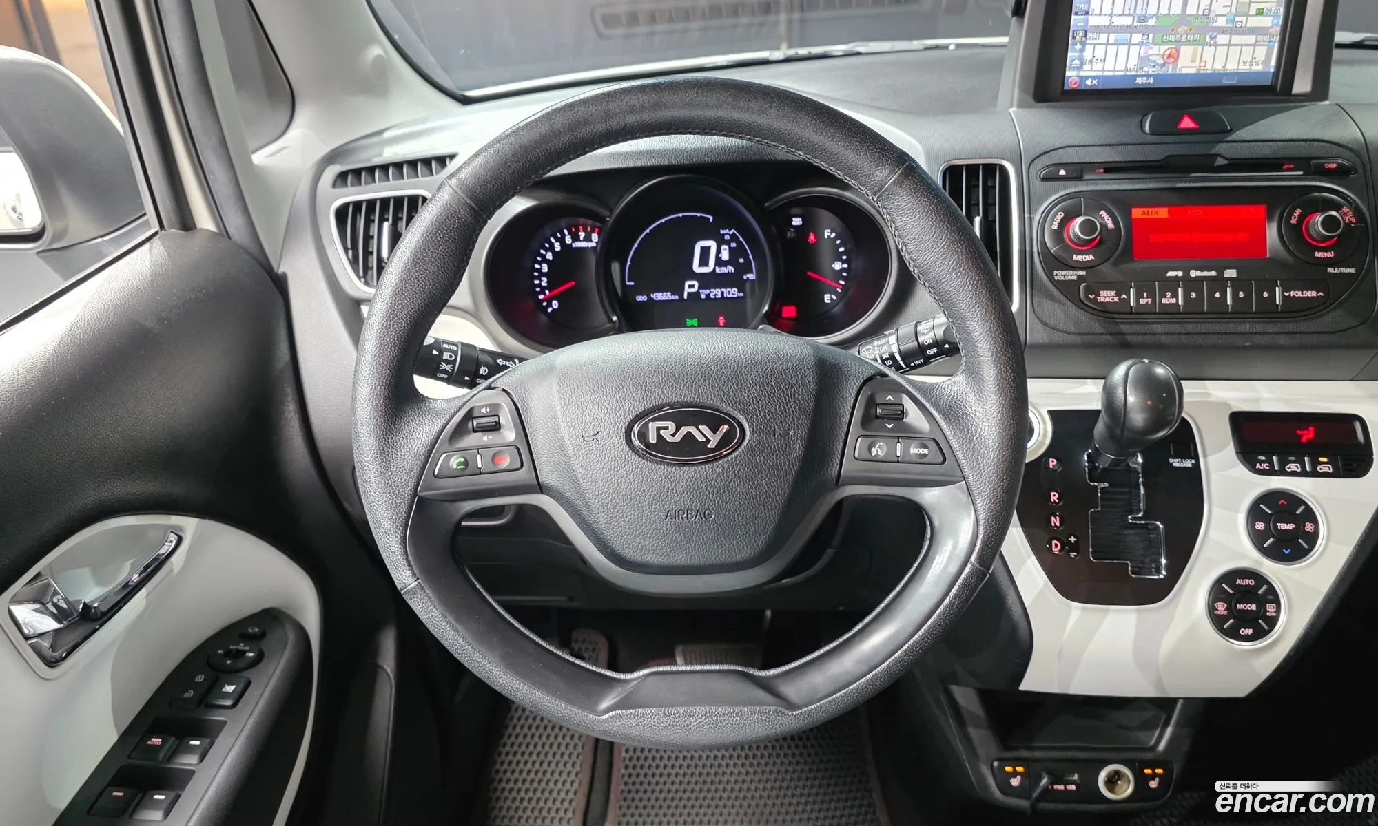 Kia Ray 2012 — 29