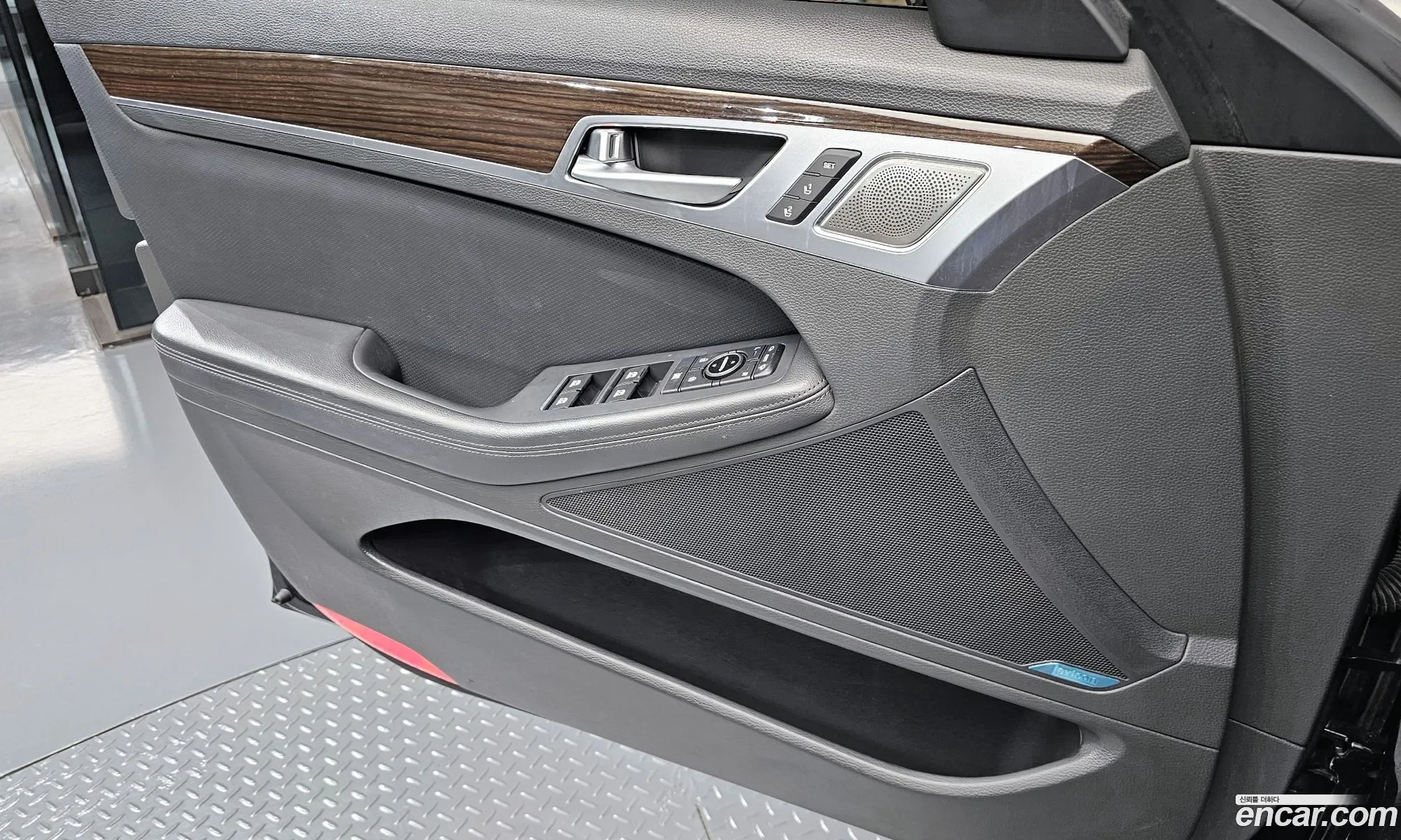 Genesis G80 2019 KMHGM41DBKU323847 — 21