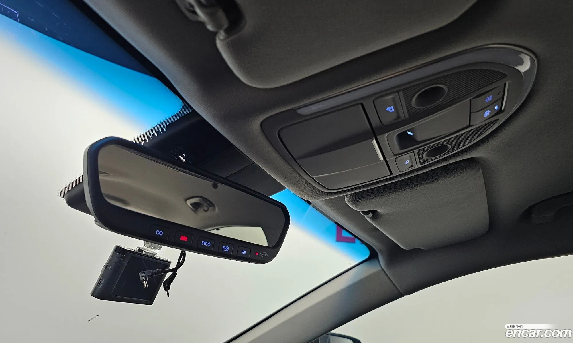 Genesis G80 2019 KMHGM41DBKU323847 — 13