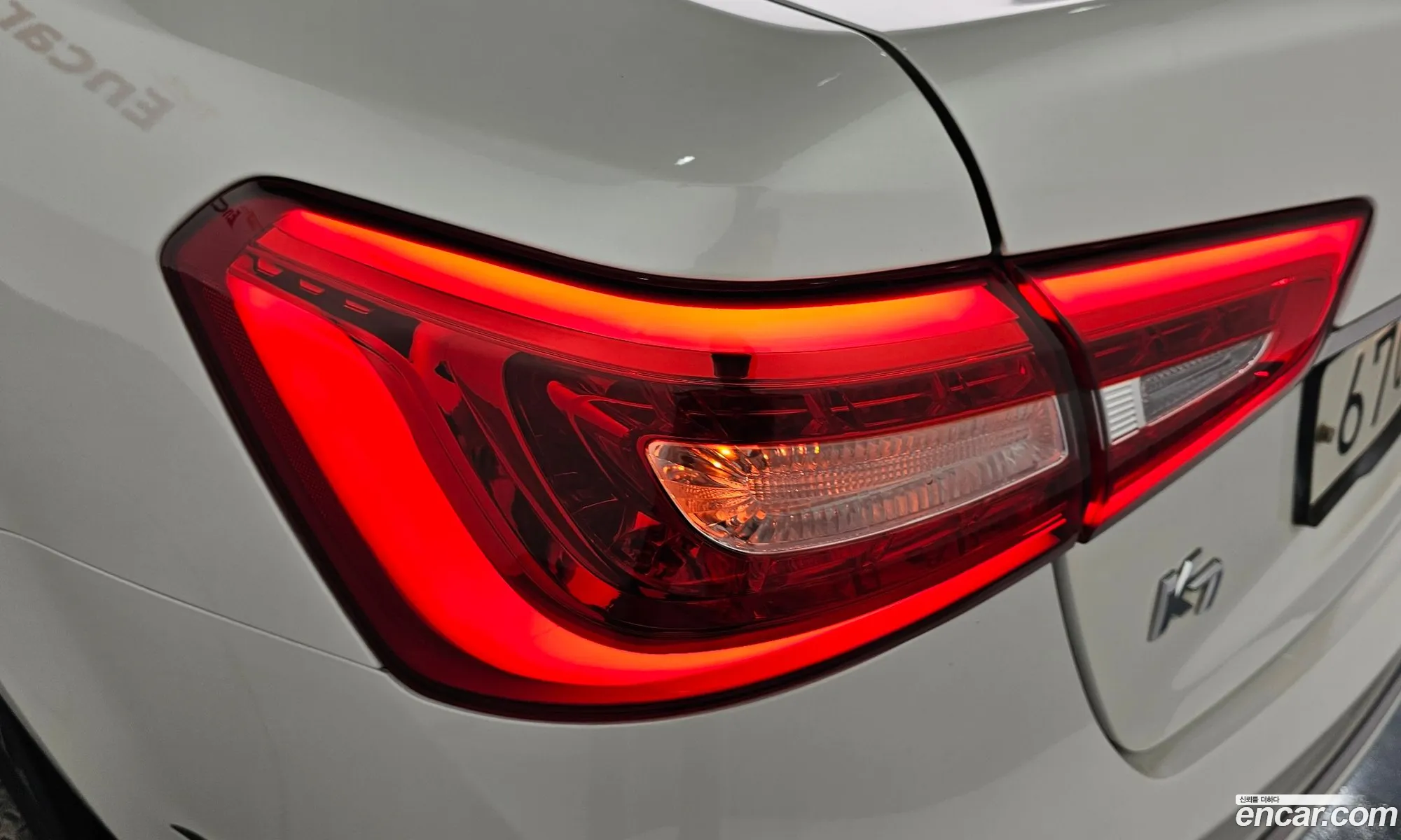Kia K7 2015 — 17
