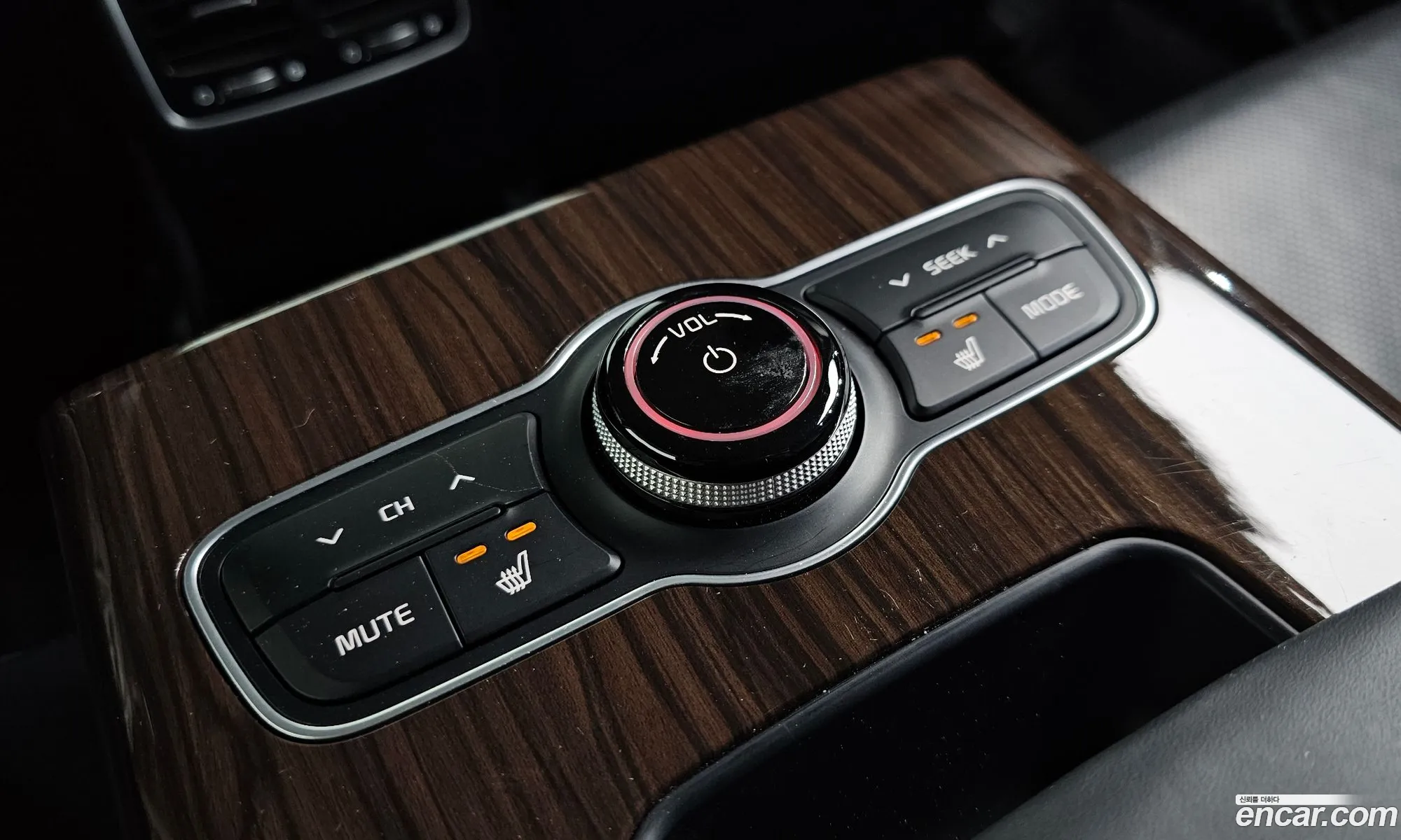 Kia K7 2015 — 7