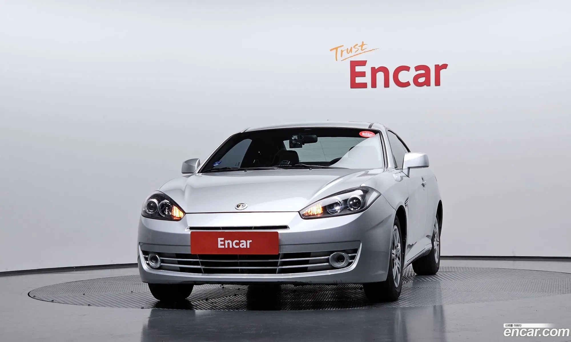 Hyundai Tuscani 2007 KMHHM61DP7U244882 — 3