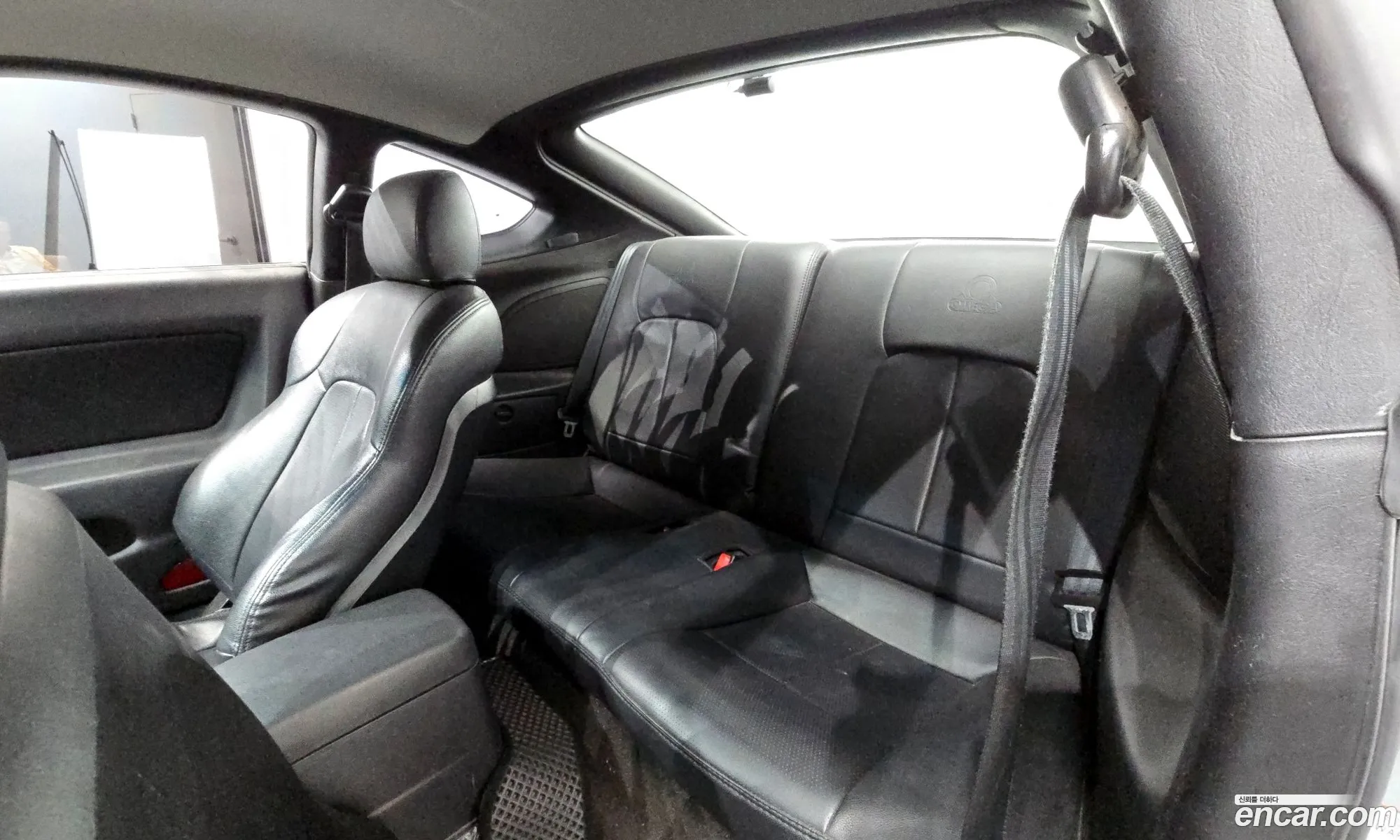 Hyundai Tuscani