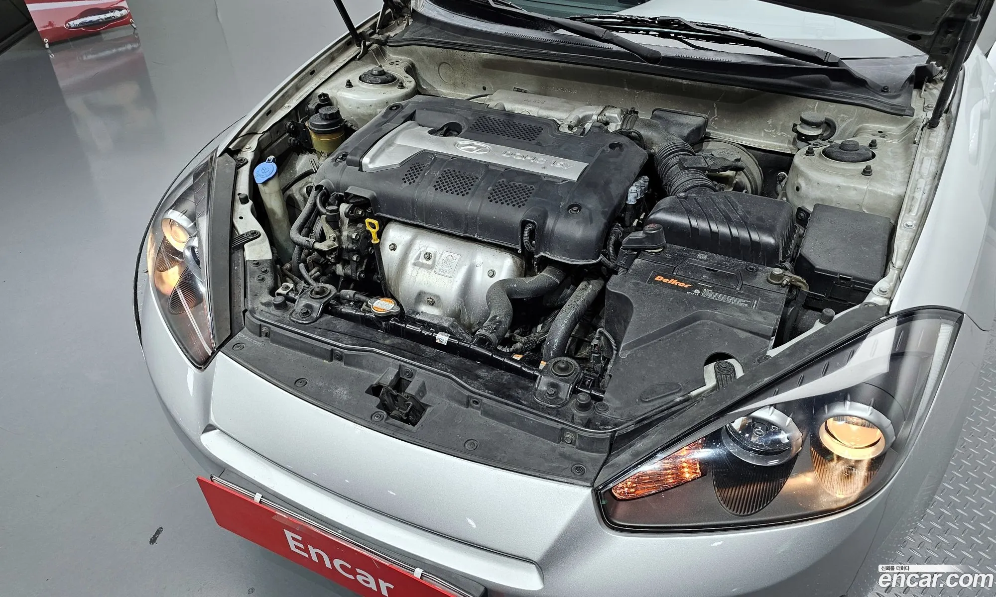 Hyundai Tuscani 2007 KMHHM61DP7U244882 — 4