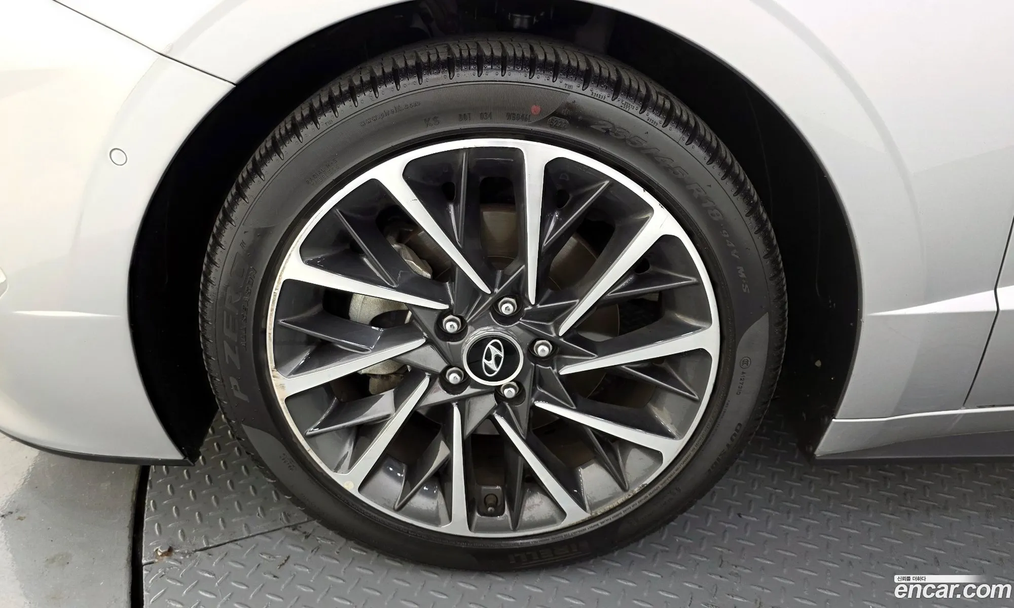 Hyundai Sonata 2019 KMHL241EBLA024986 — 18