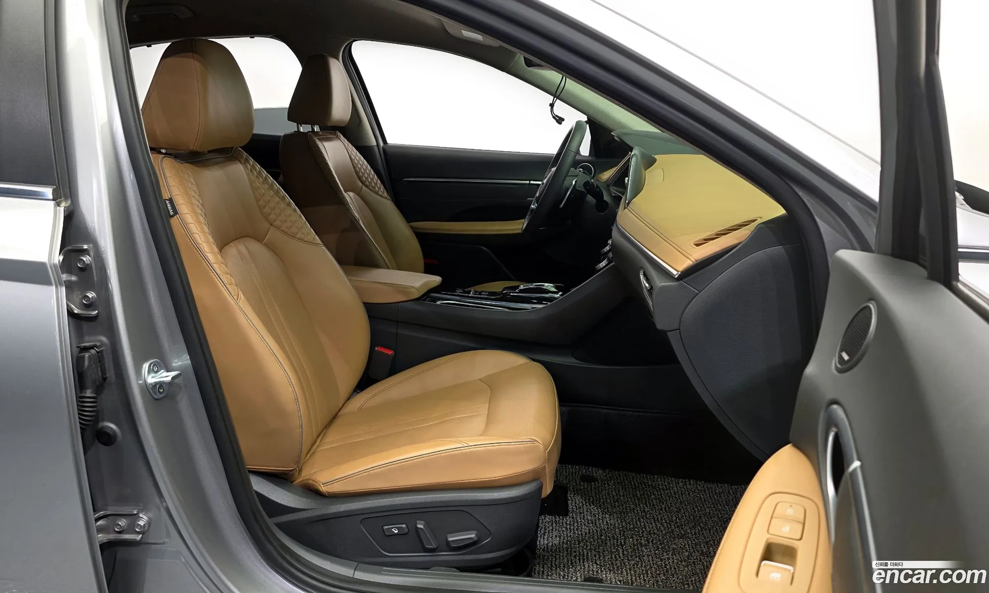 Hyundai Sonata 2019 KMHL241EBLA024986 — 15
