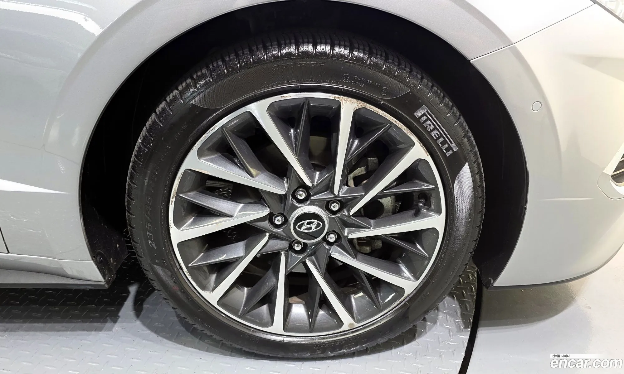 Hyundai Sonata 2019 KMHL241EBLA024986 — 30