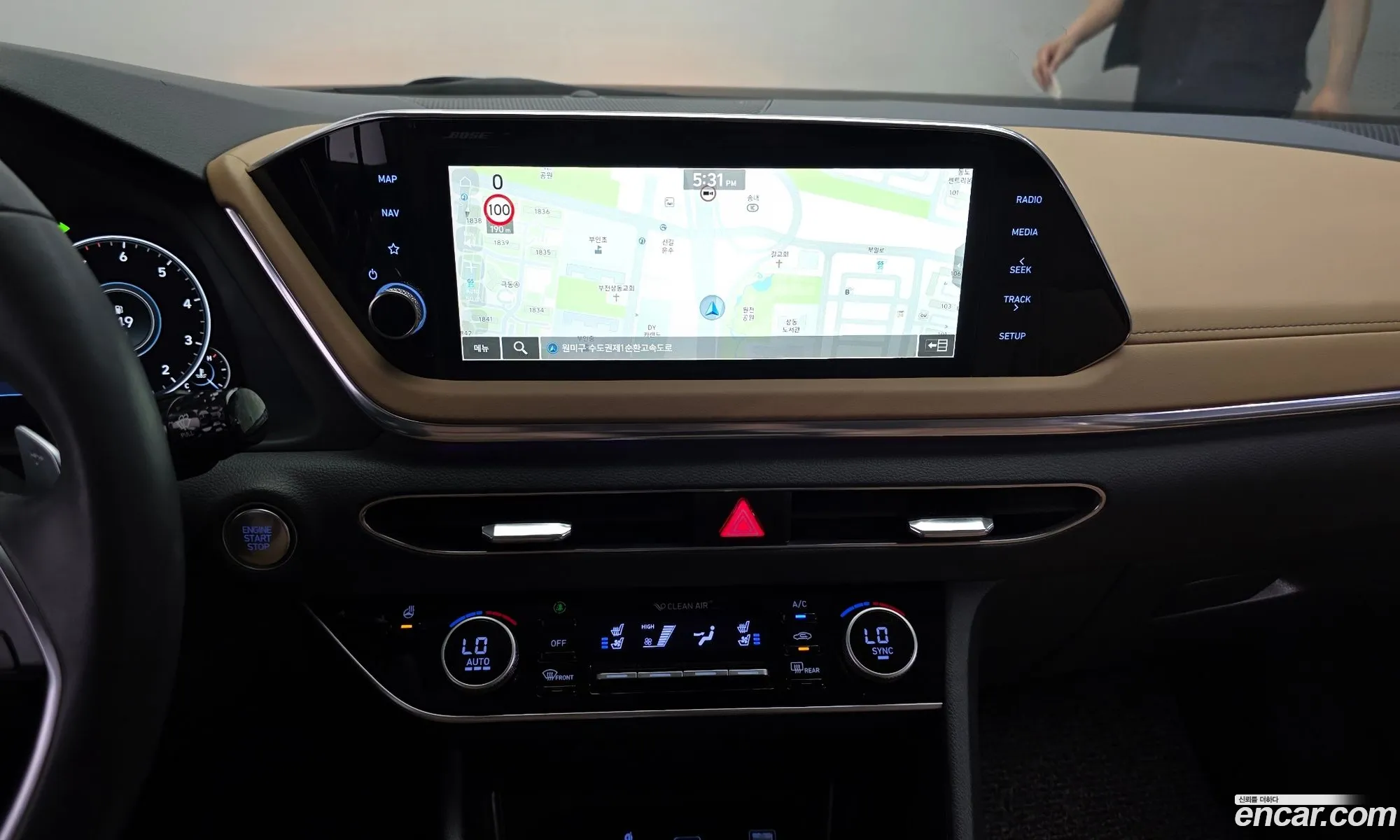 Hyundai Sonata 2019 KMHL241EBLA024986 — 6