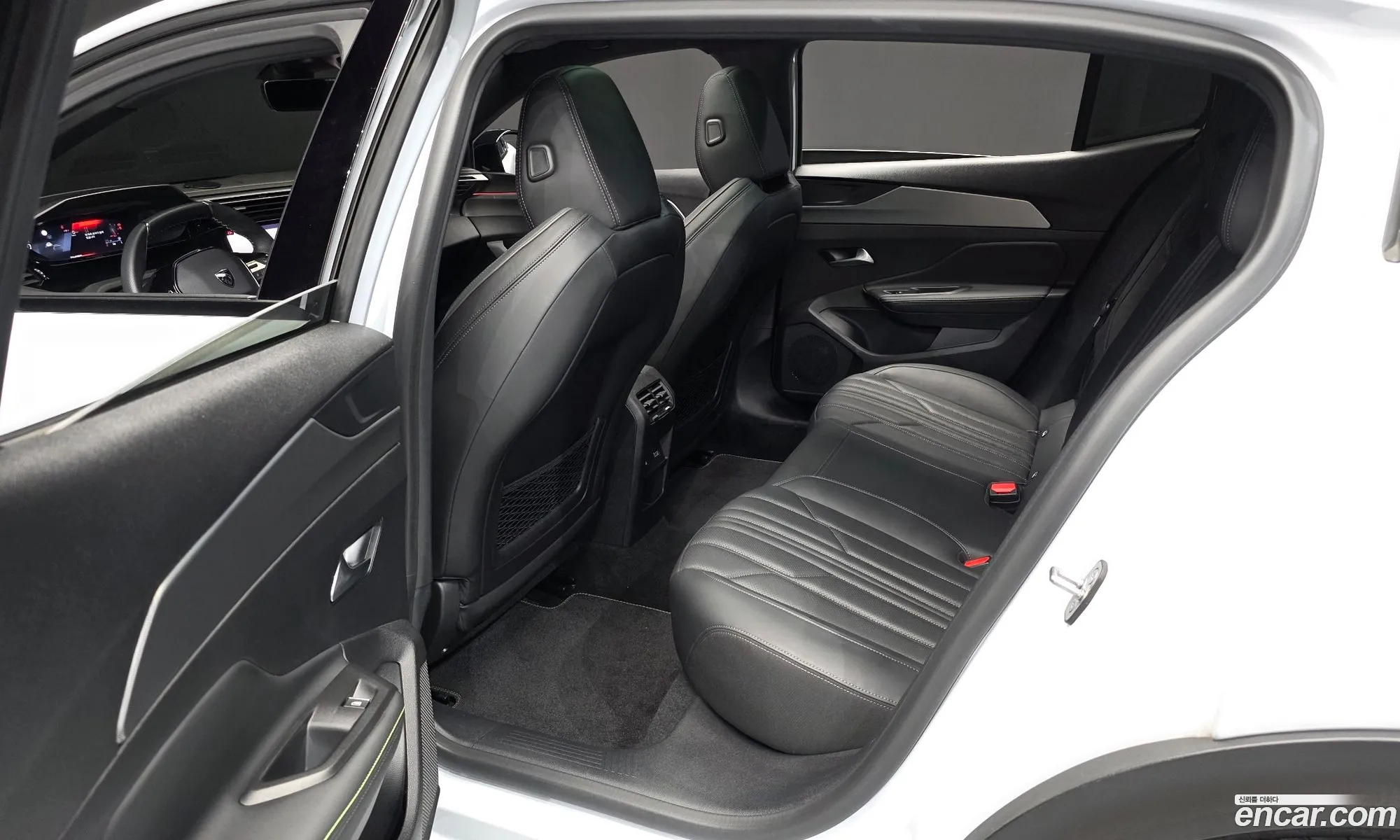 Peugeot 408 2024 VR3FPHNSSRY501738 — 13