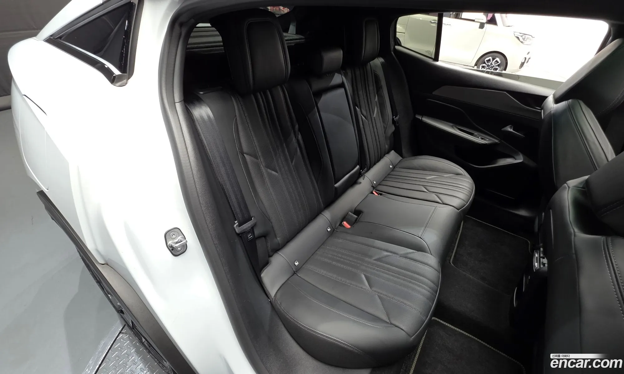 Peugeot 408 2024 VR3FPHNSSRY501738 — 17