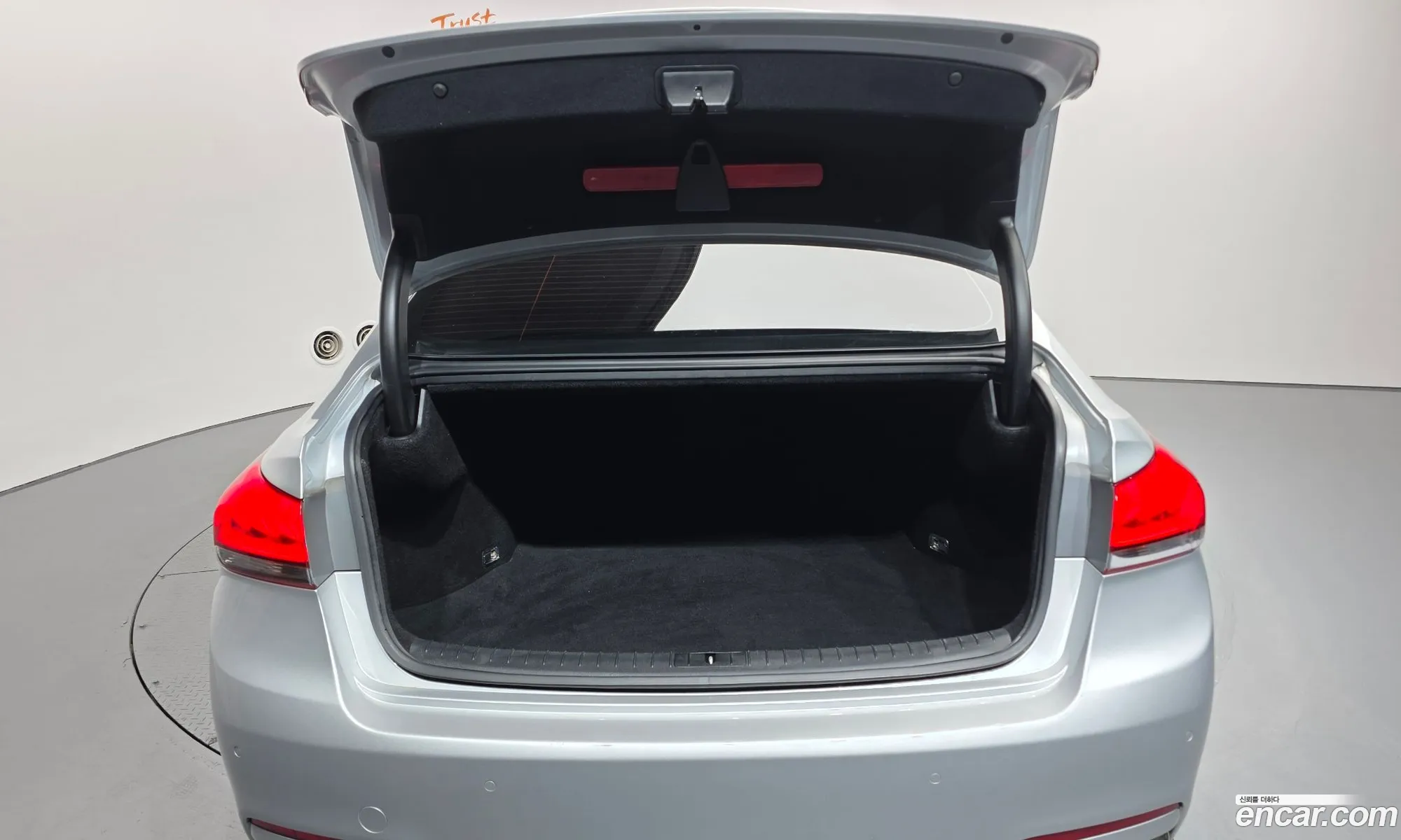 Hyundai Genesis DH 2014 KMHGM41EBFU046855 — 8