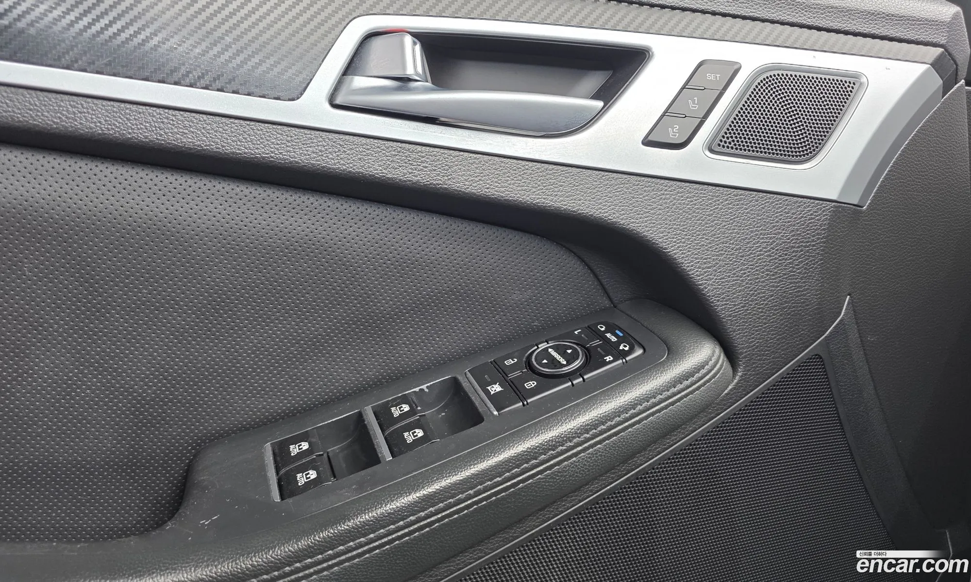 Hyundai Genesis DH 2014 KMHGM41EBFU046855 — 12
