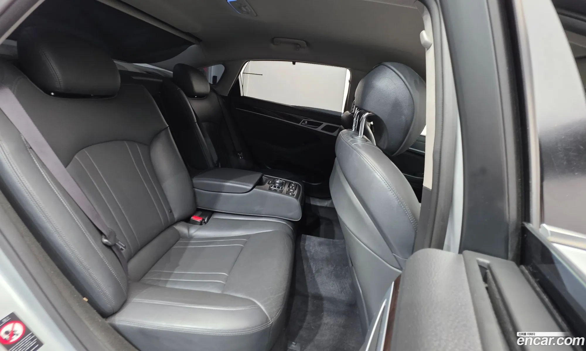 Hyundai Genesis DH 2014 KMHGM41EBFU046855 — 16