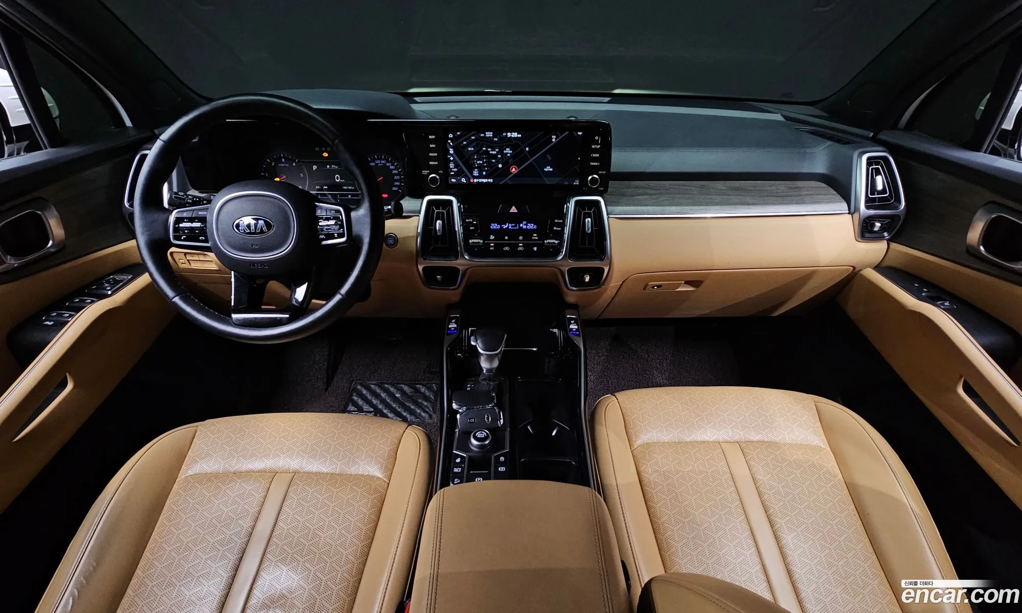 Kia Sorento 2020 KNARL81BGMA015575 — 17