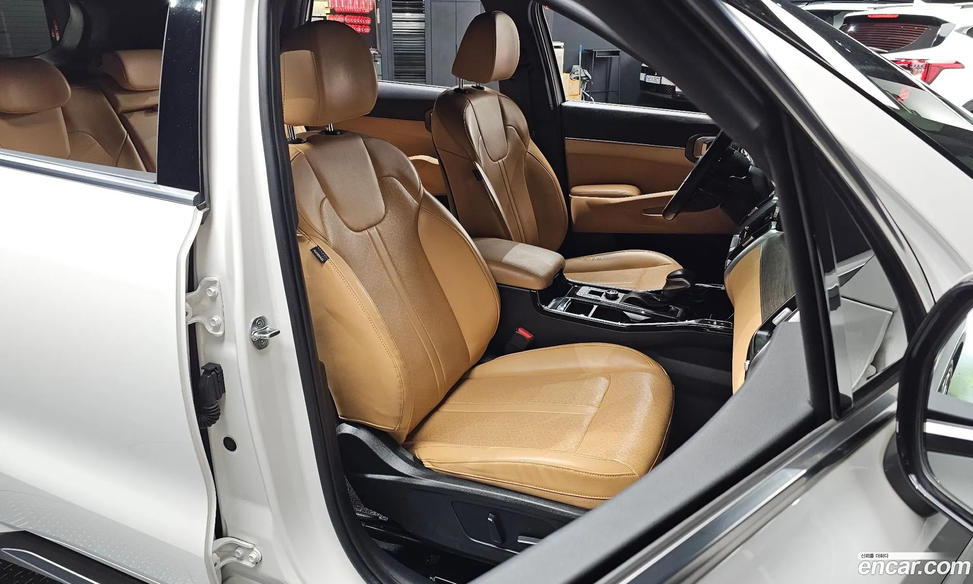 Kia Sorento 2020 KNARL81BGMA015575 — 20