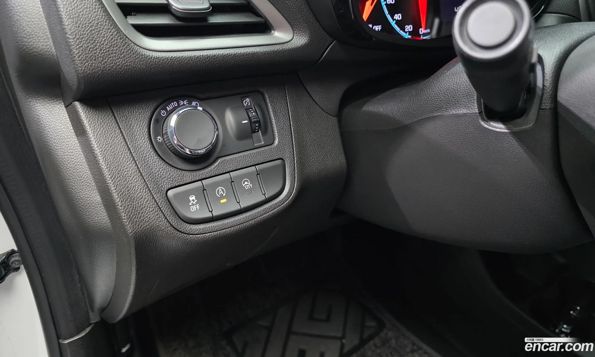 Chevrolet (GM Daewoo) Spark 2019 KLYDC487DKC235325 — 29