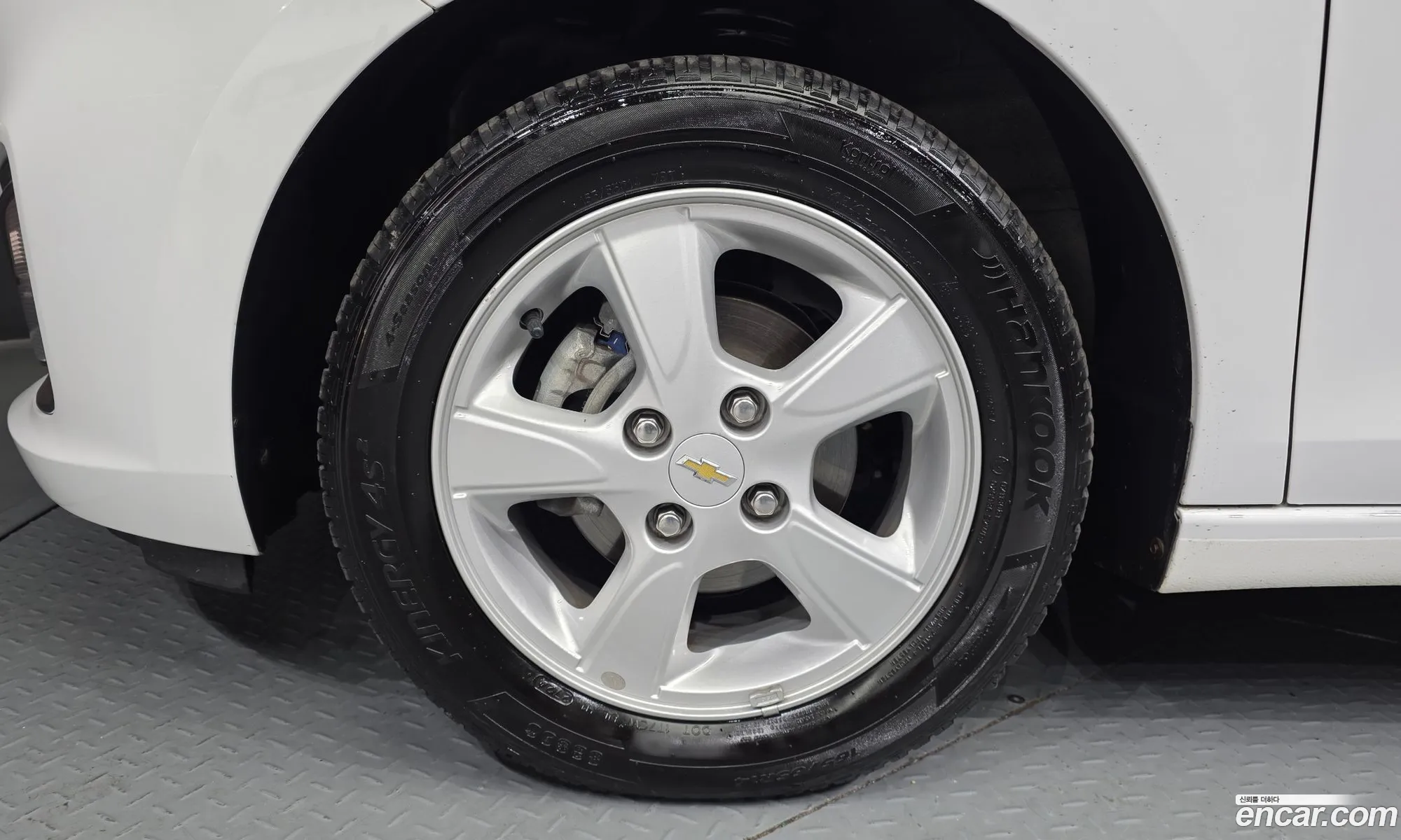 Chevrolet (GM Daewoo) Spark 2019 KLYDC487DKC235325 — 30