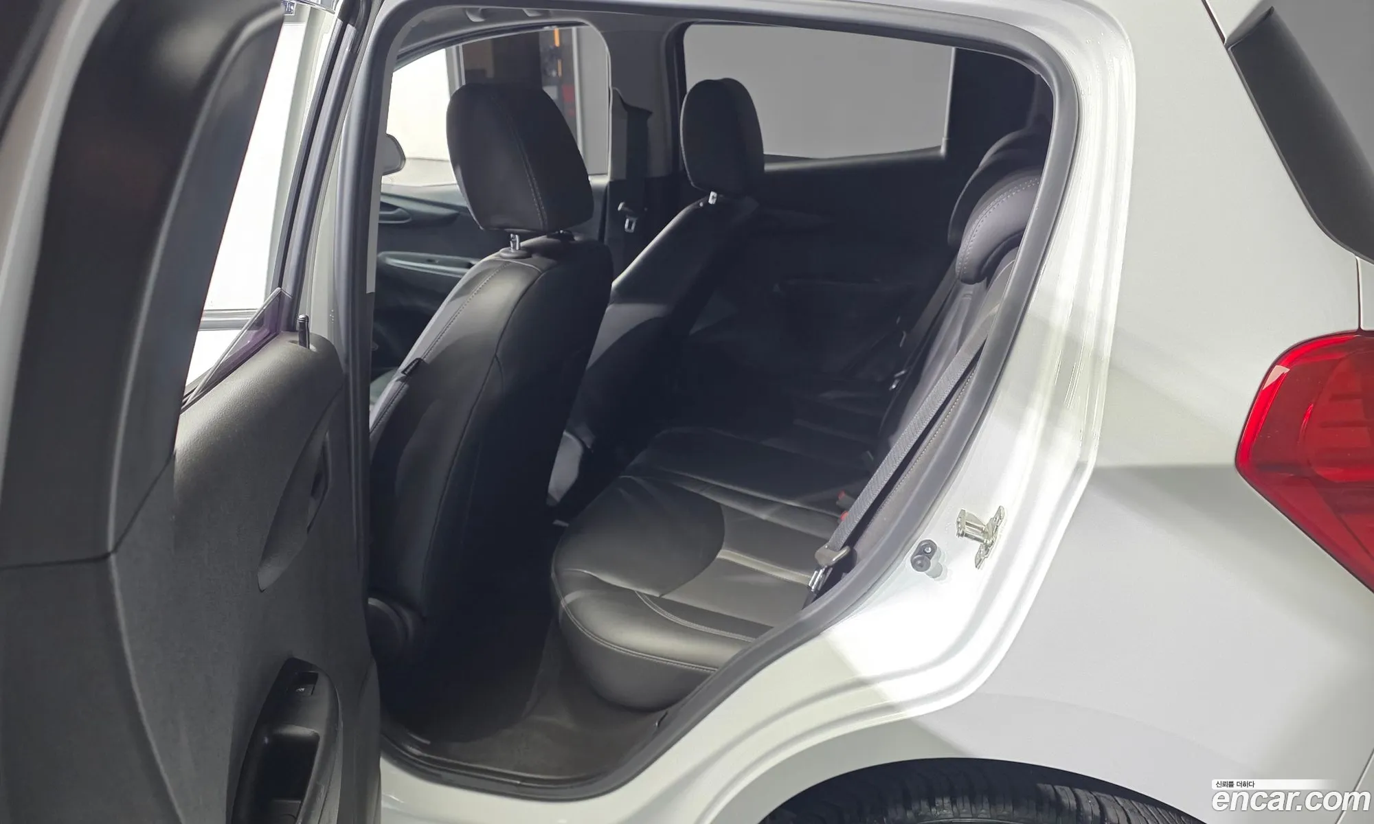 Chevrolet (GM Daewoo) Spark 2019 KLYDC487DKC235325 — 14
