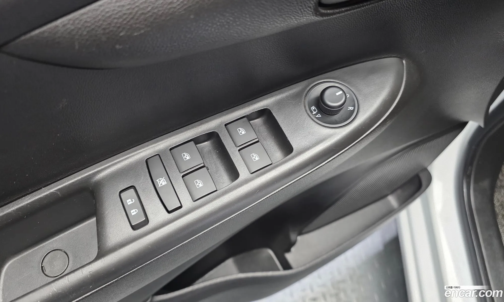 Chevrolet (GM Daewoo) Spark 2019 KLYDC487DKC235325 — 13