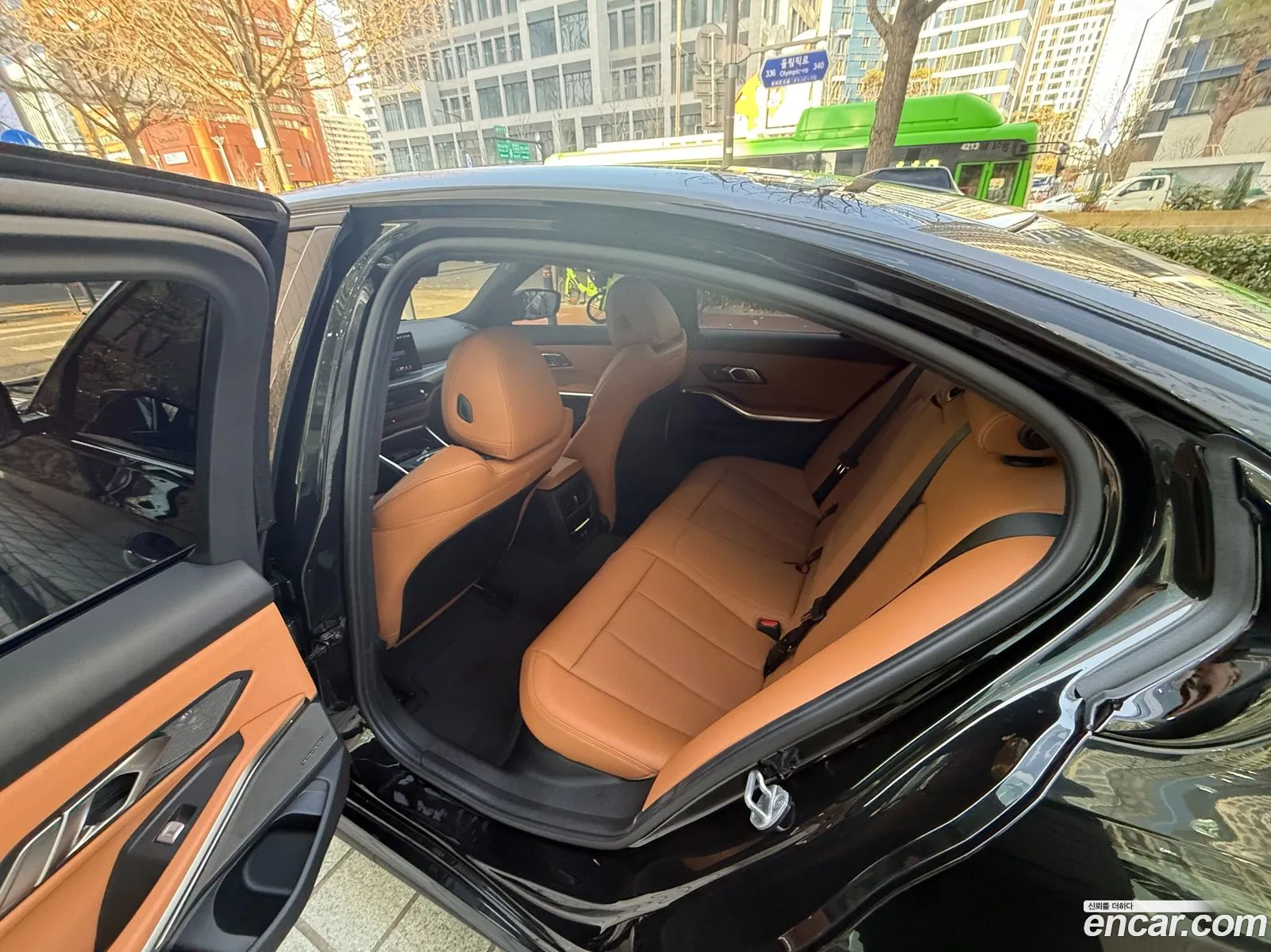 BMW 3 Series 2025 — 6