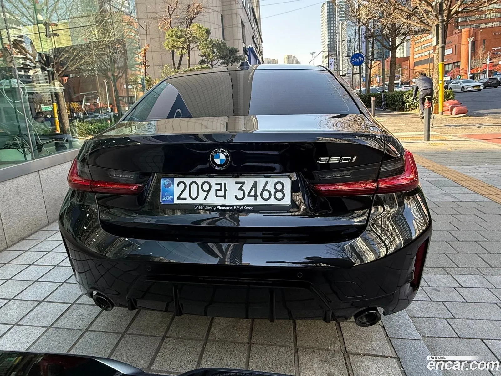 BMW 3 Series 2025 — 11