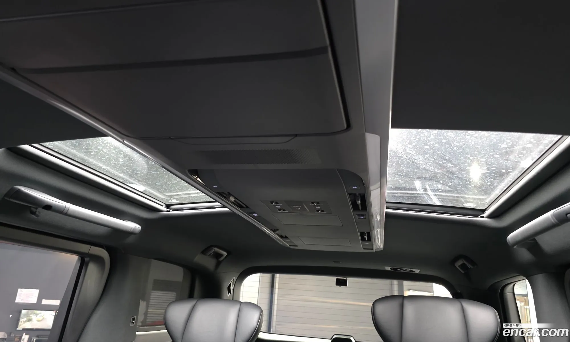 Toyota Alphard 2025 — 16