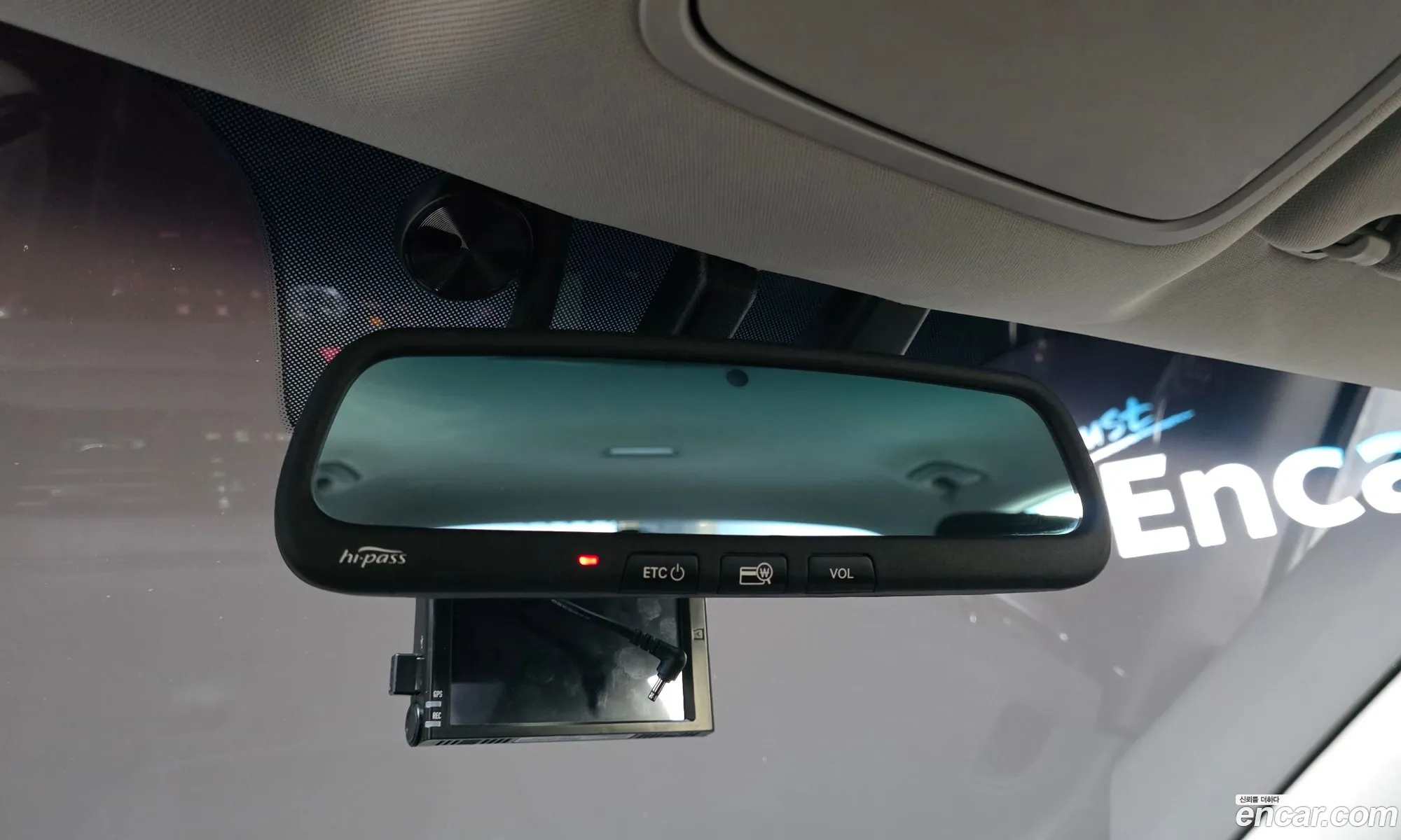Kia K7 2016 KNALB415BGA031822 — 27