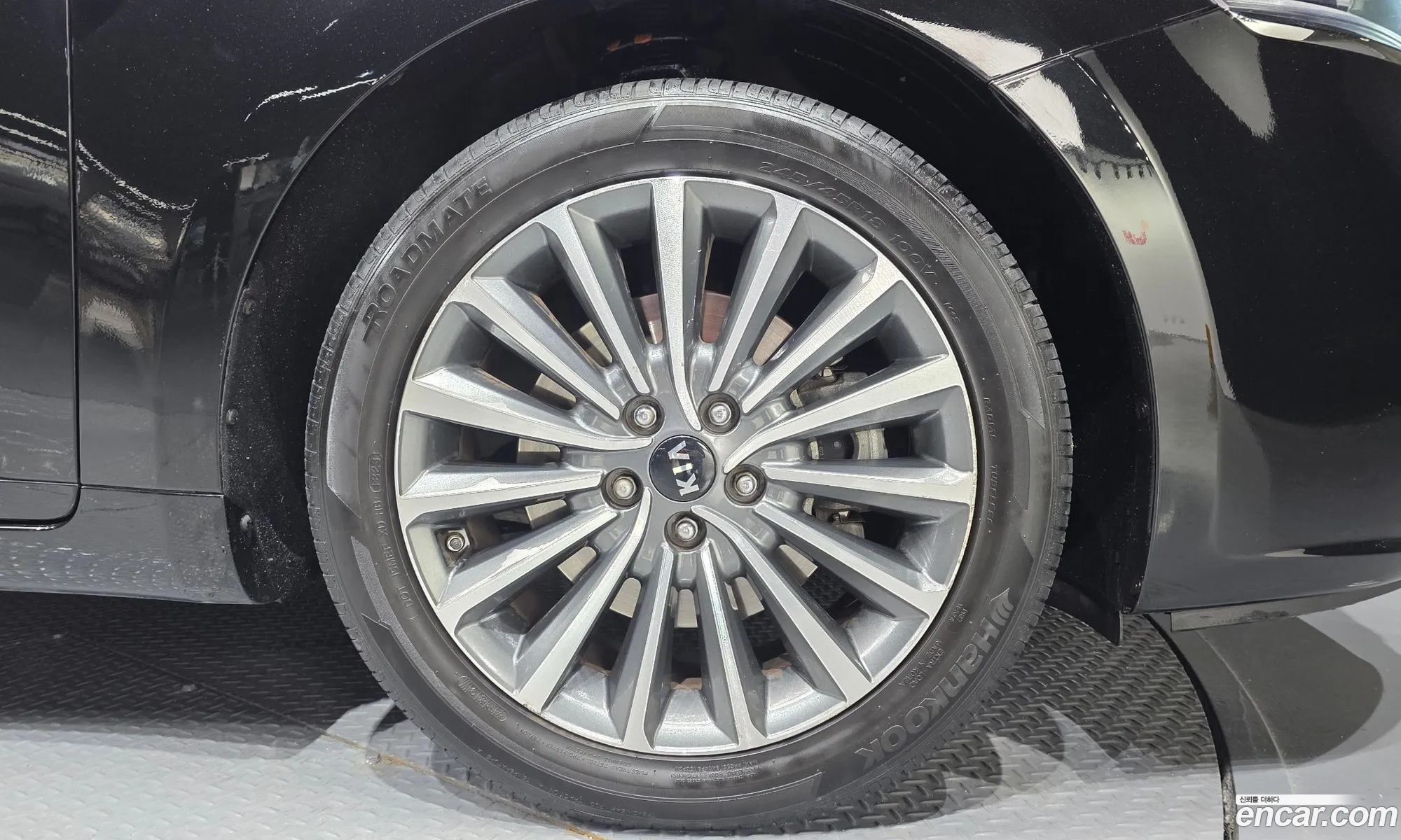 Kia K7 2016 KNALB415BGA031822 — 7