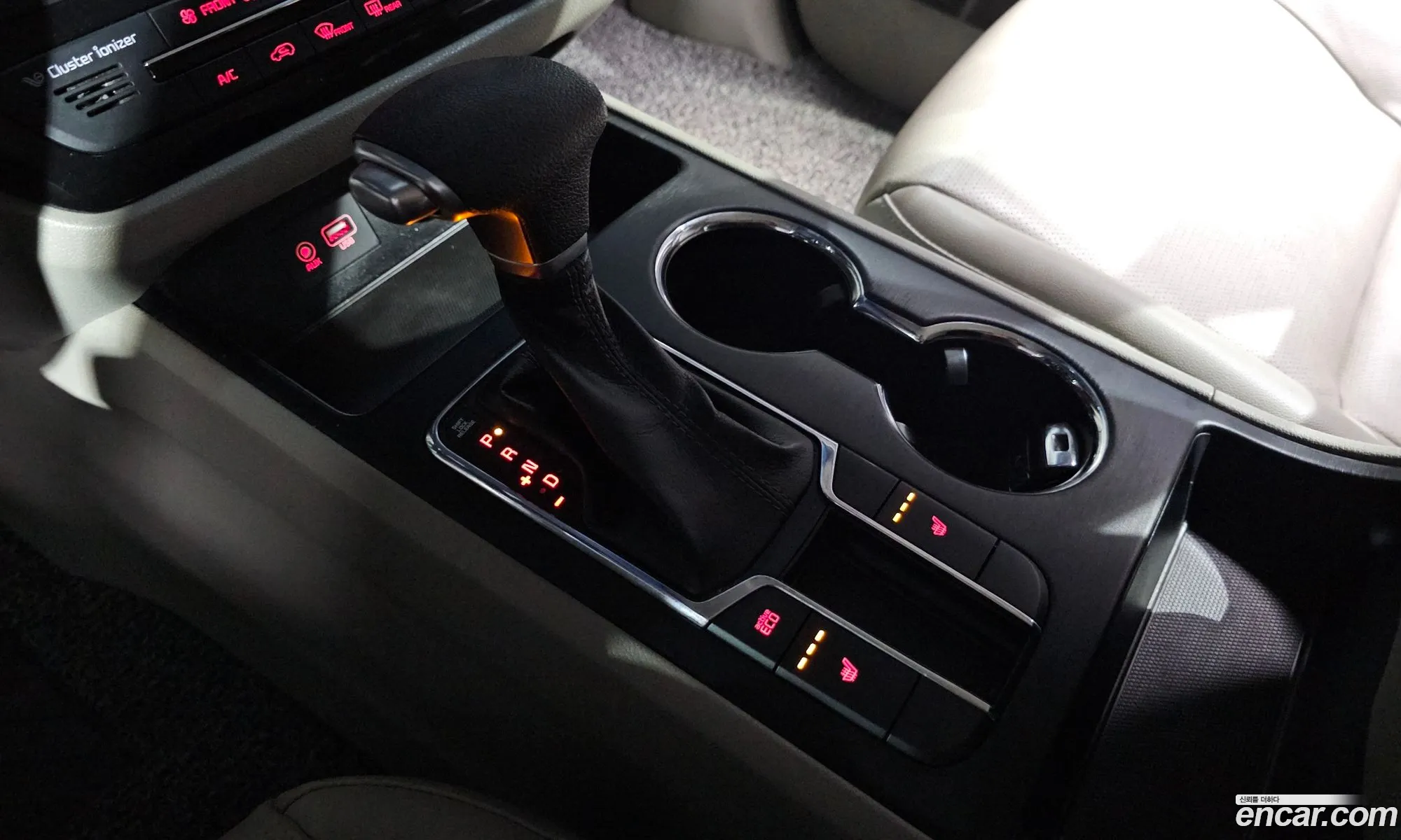 Kia Carnival 2018 KNHMF37ABKS490068 — 19