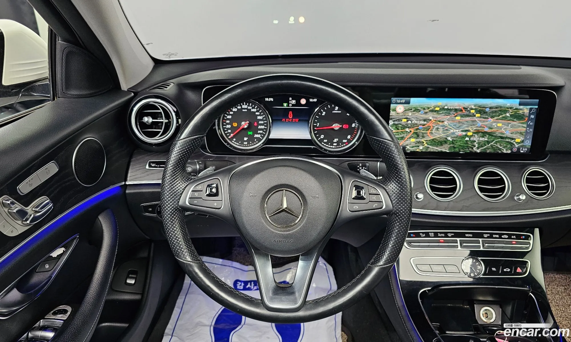 Mercedes-Benz E-Class W213 2017 WDDZF0EB2HA161705 — 2
