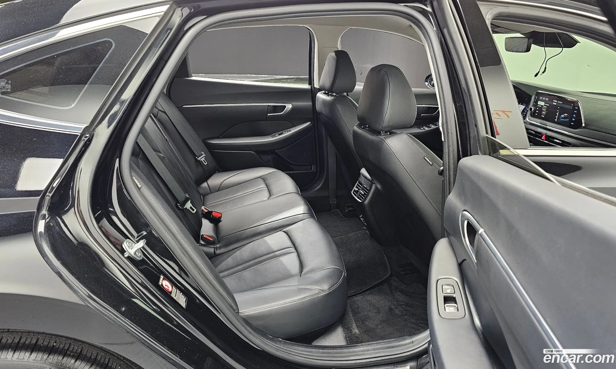 Hyundai Sonata 2020 KMHL6412BLA092871 — 9