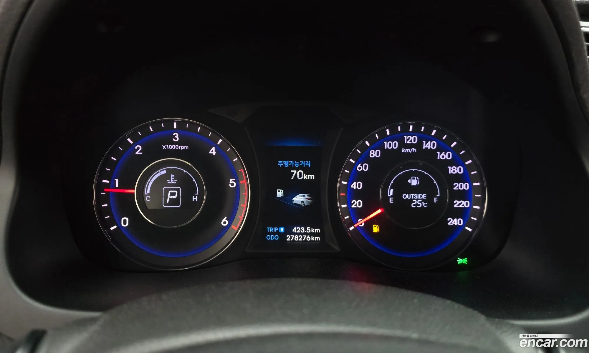Hyundai i40 2013 — 12
