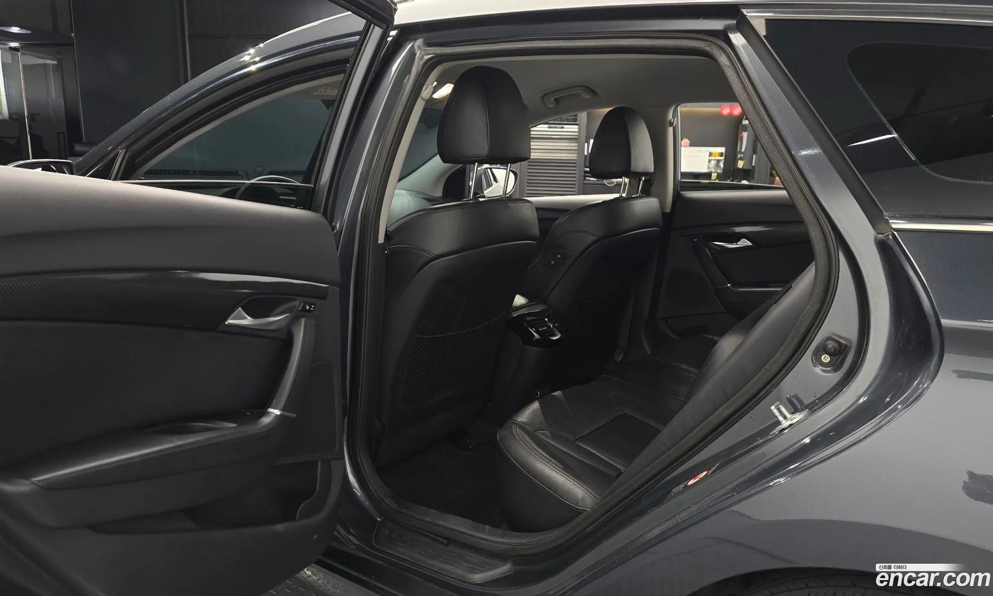 Hyundai i40 2013 — 19
