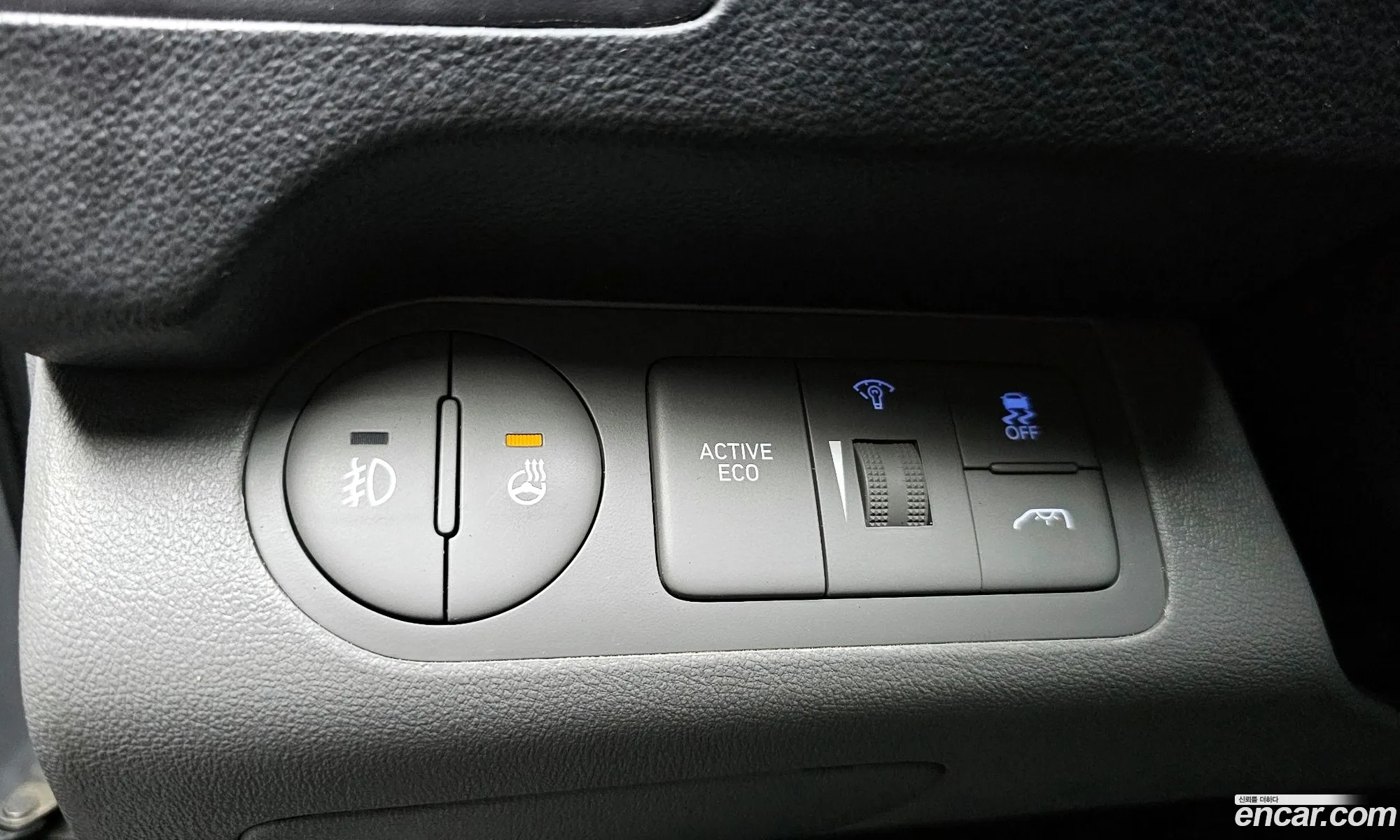 Hyundai Grand Starex 2020 — 28