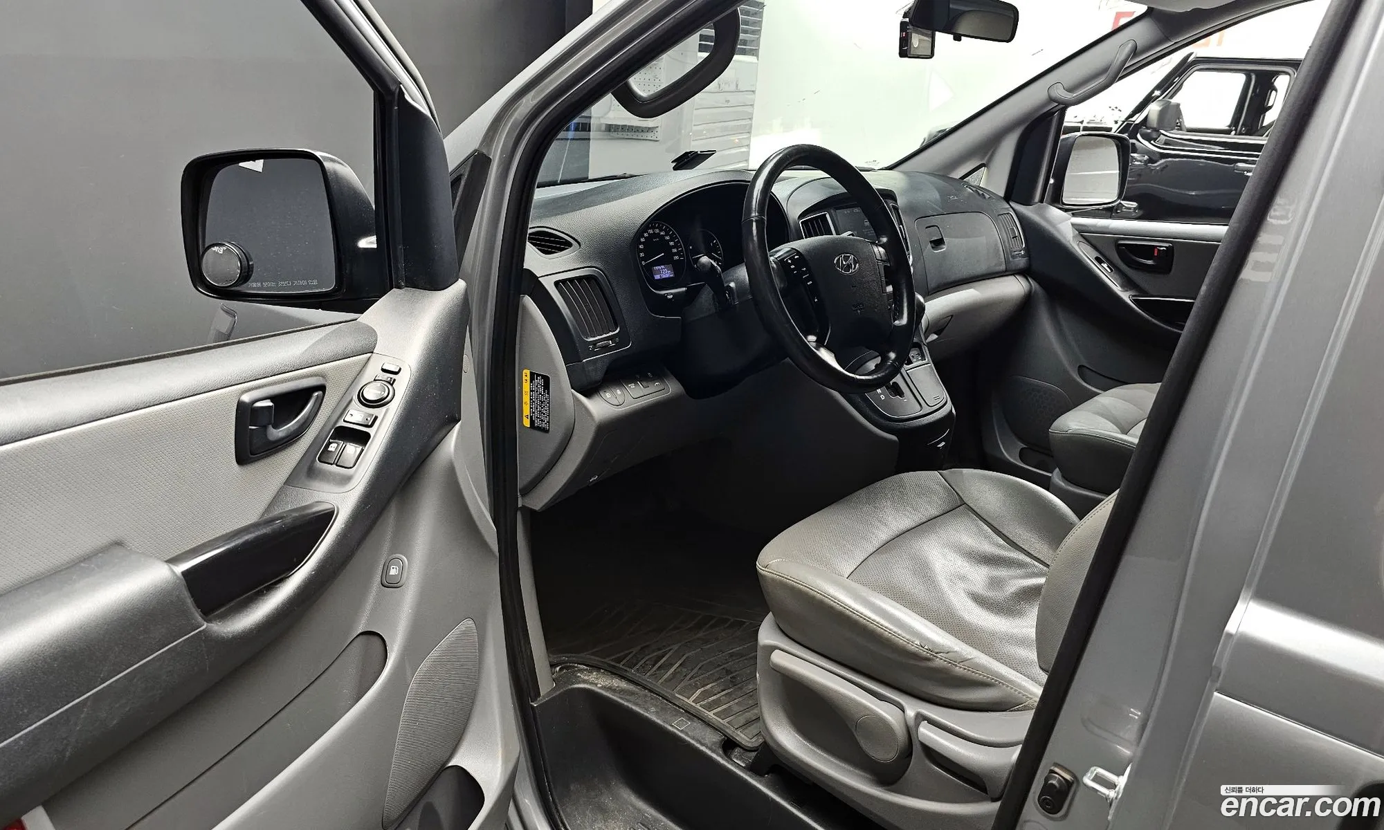 Hyundai Grand Starex 2020 — 9