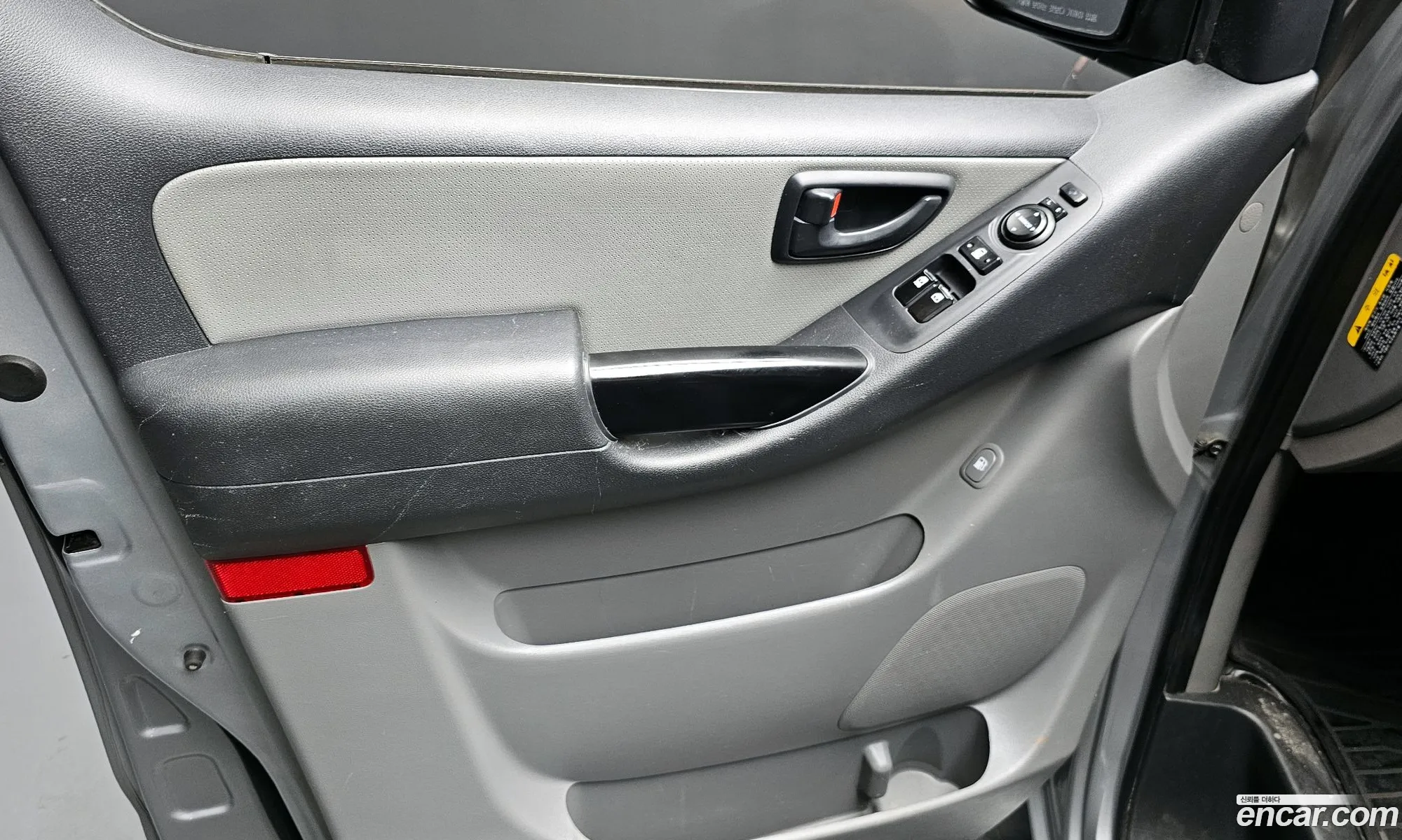 Hyundai Grand Starex 2020 — 15