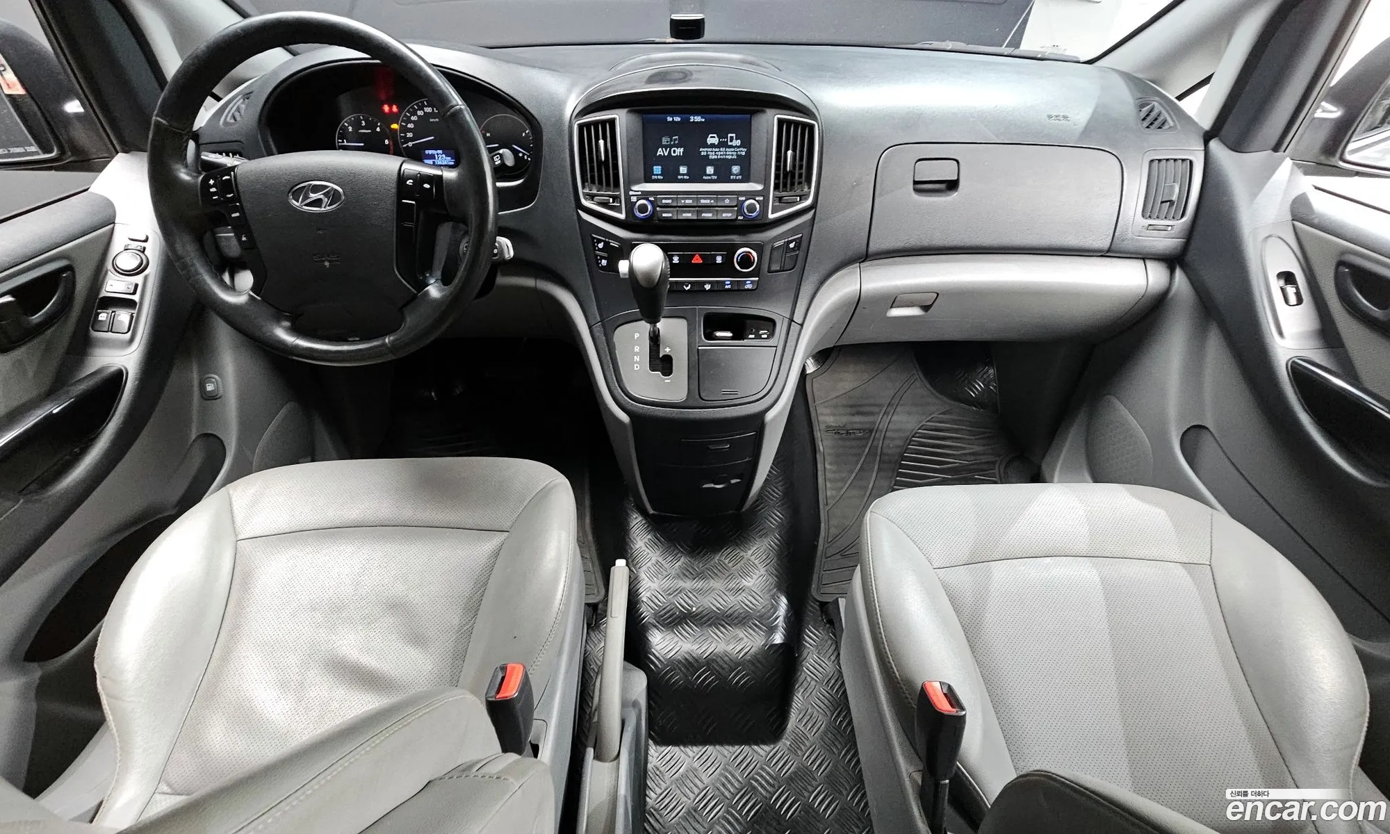 Hyundai Grand Starex 2020 — 7