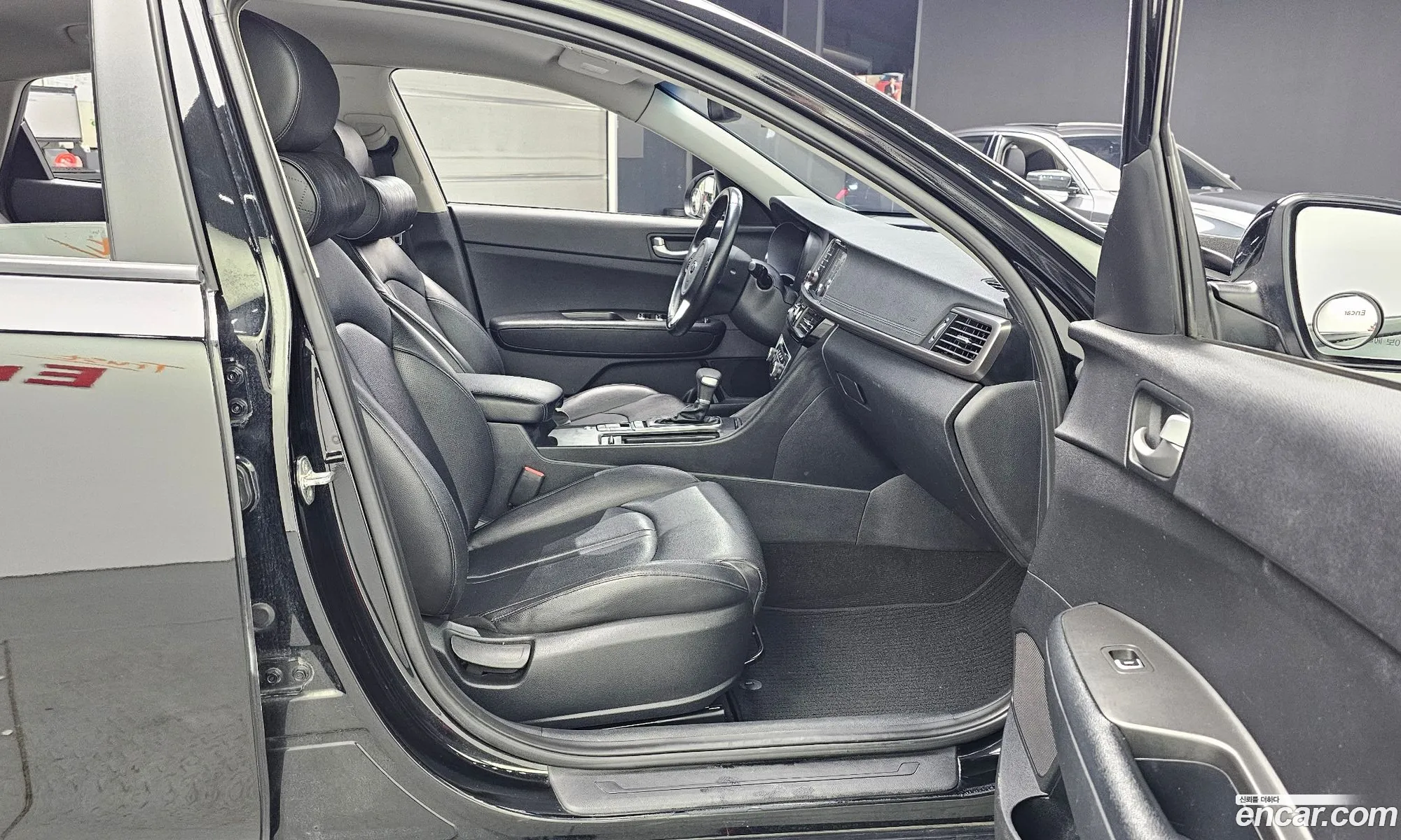 Kia K5 2018 KNAGS416BJA223682 — 22