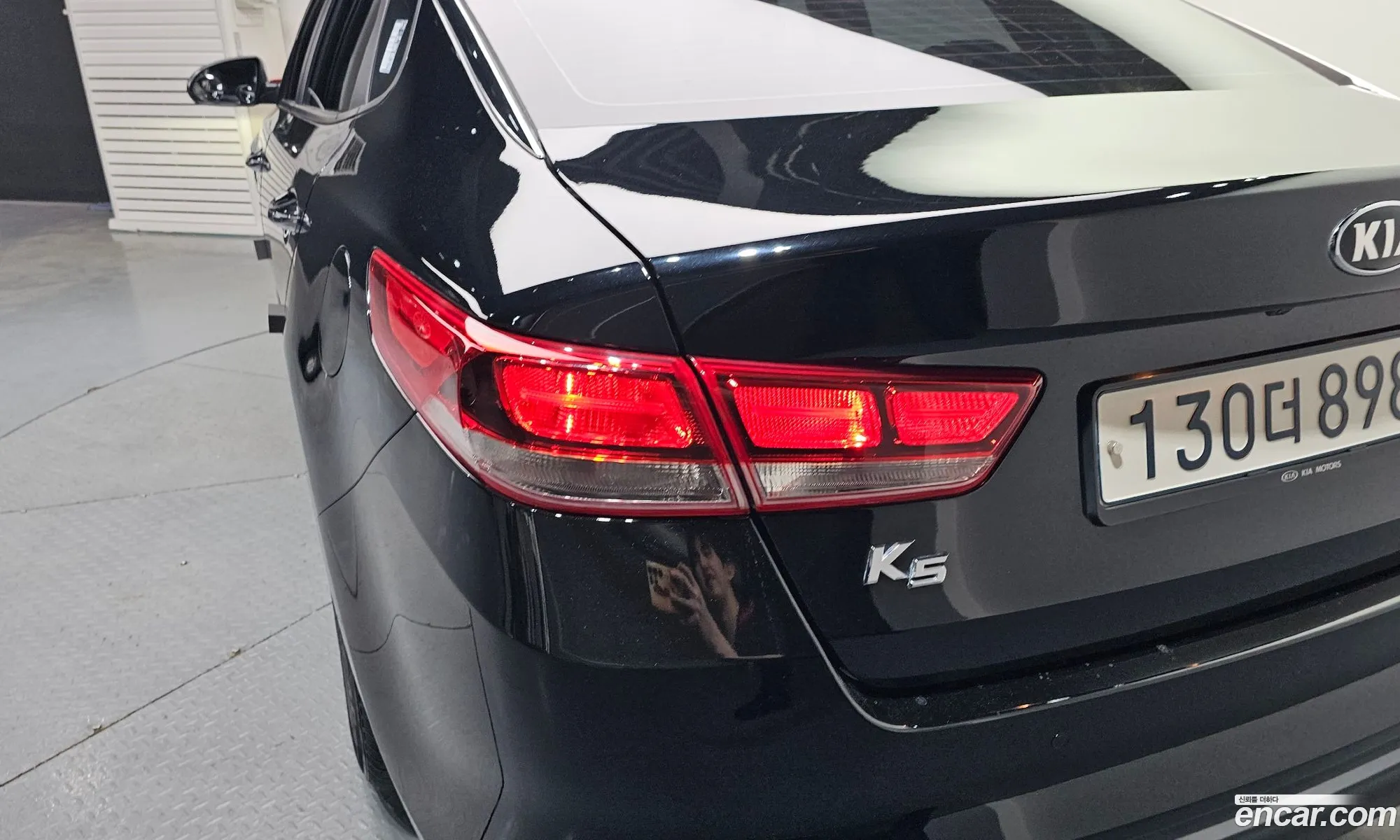 Kia K5 2018 KNAGS416BJA223682 — 27