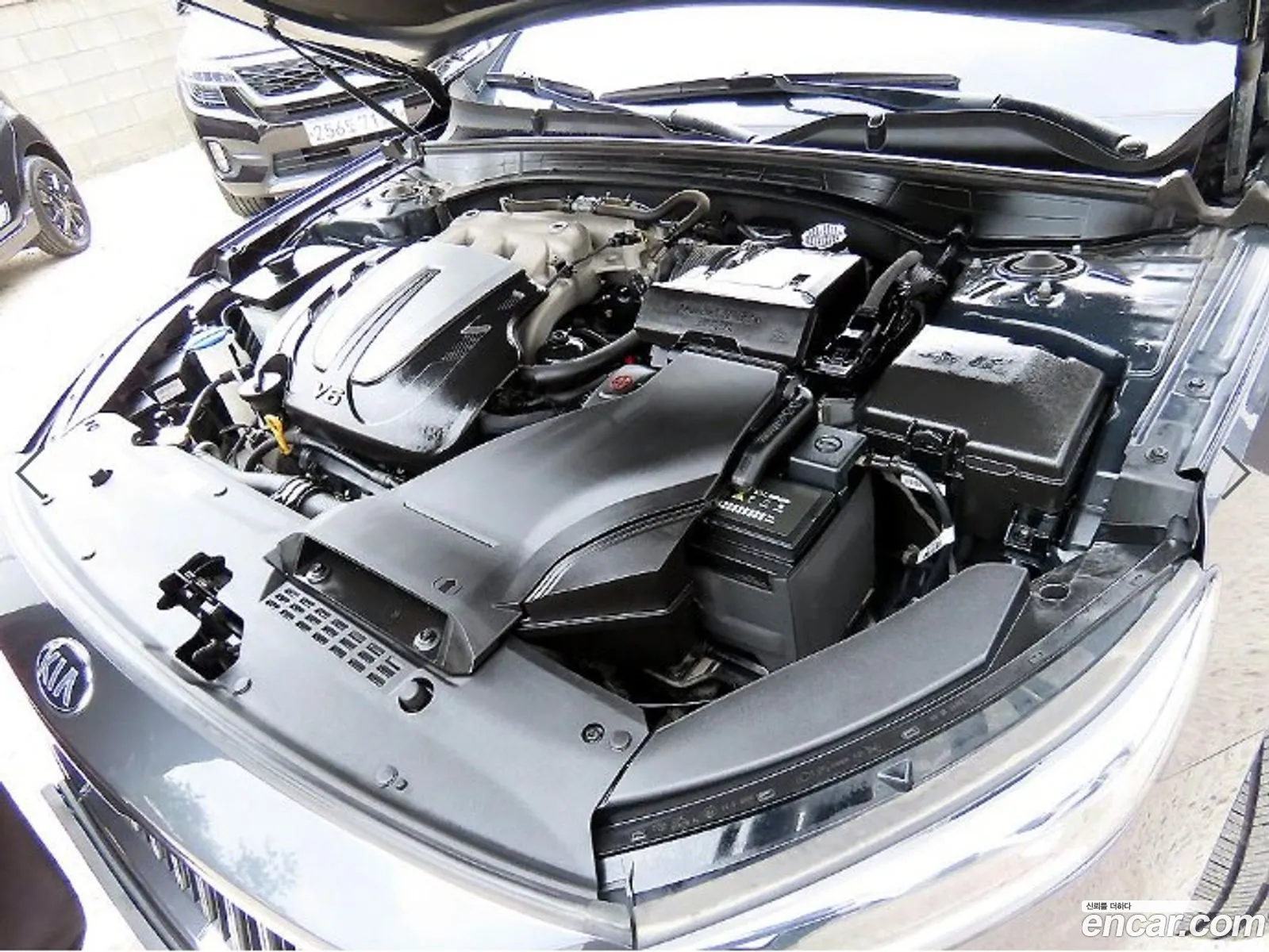 Kia K7 Premier 2019 — 18