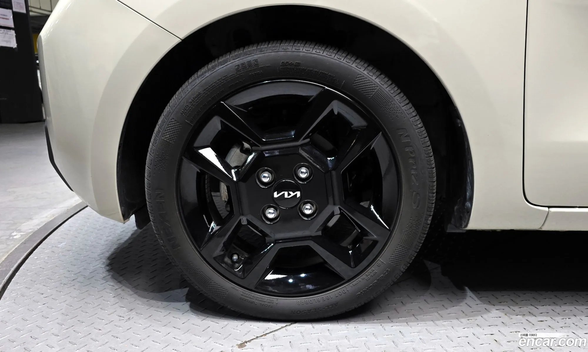 Kia Kia Ray 2024 — 19