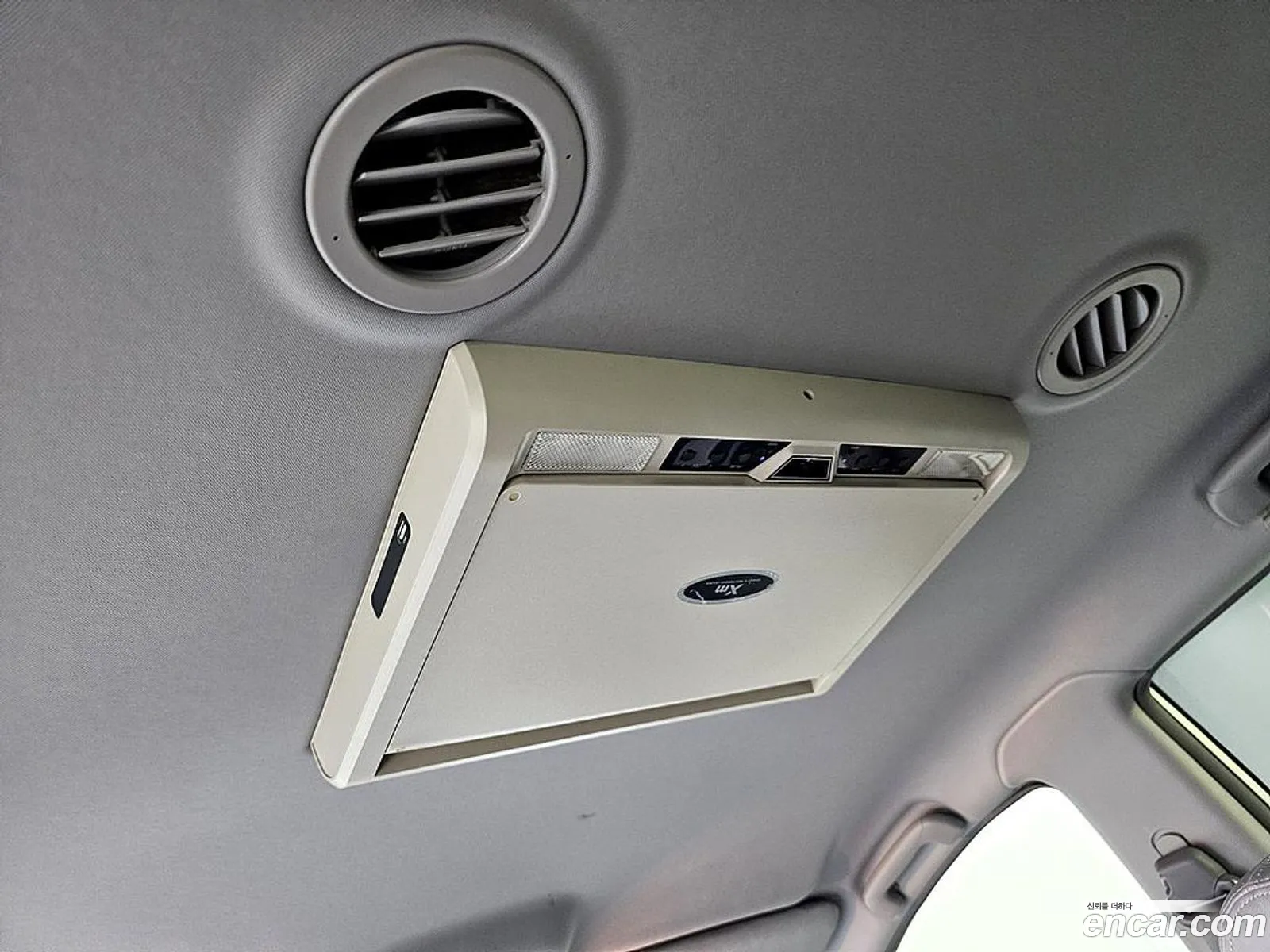 KG Mobility (SsangYong) Korando Turismo 2013 — 2