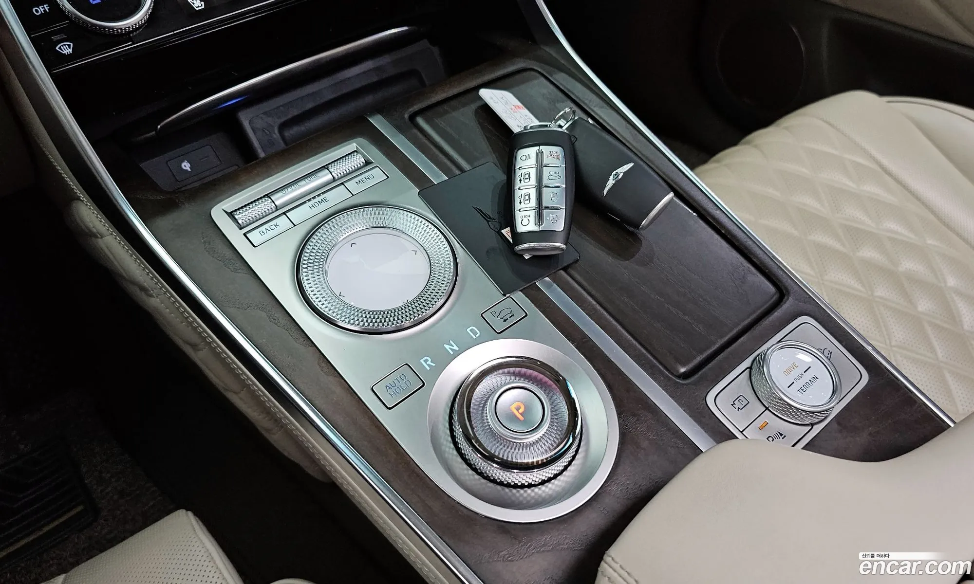 Genesis GV80 2020 KMTHB81DDLU003003 — 4