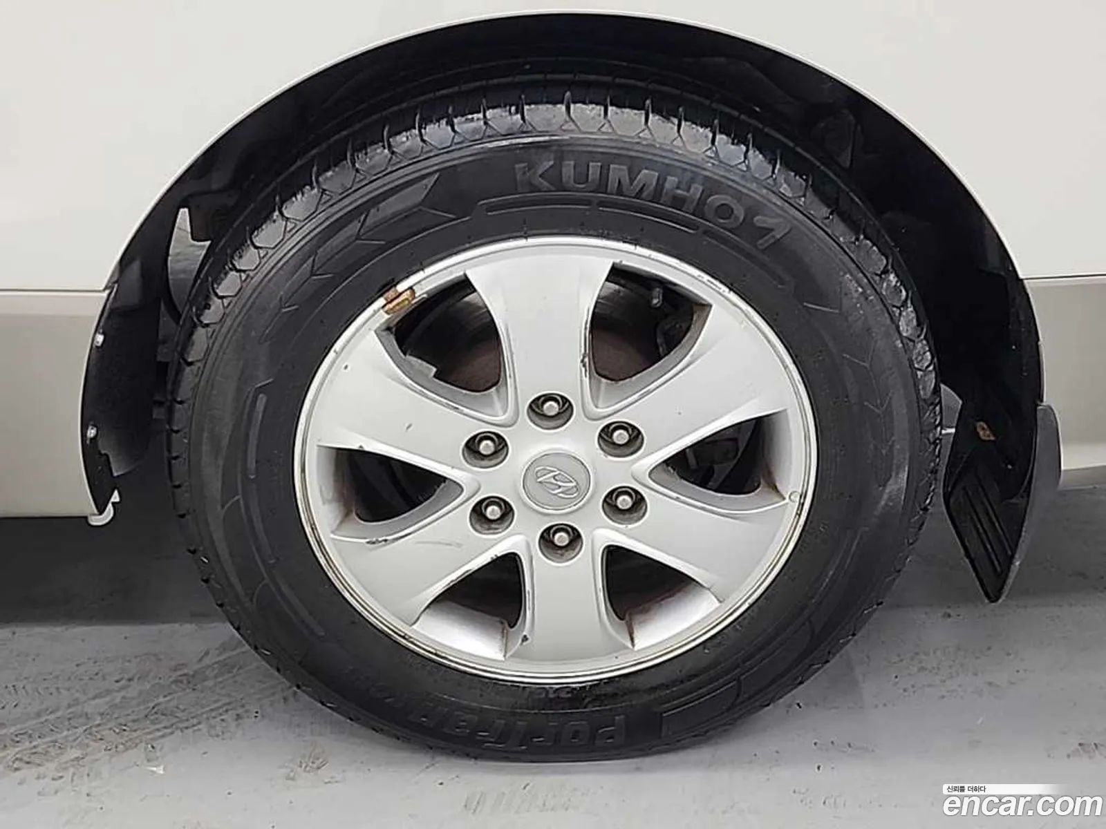 Hyundai Grand Starex 2011 — 16